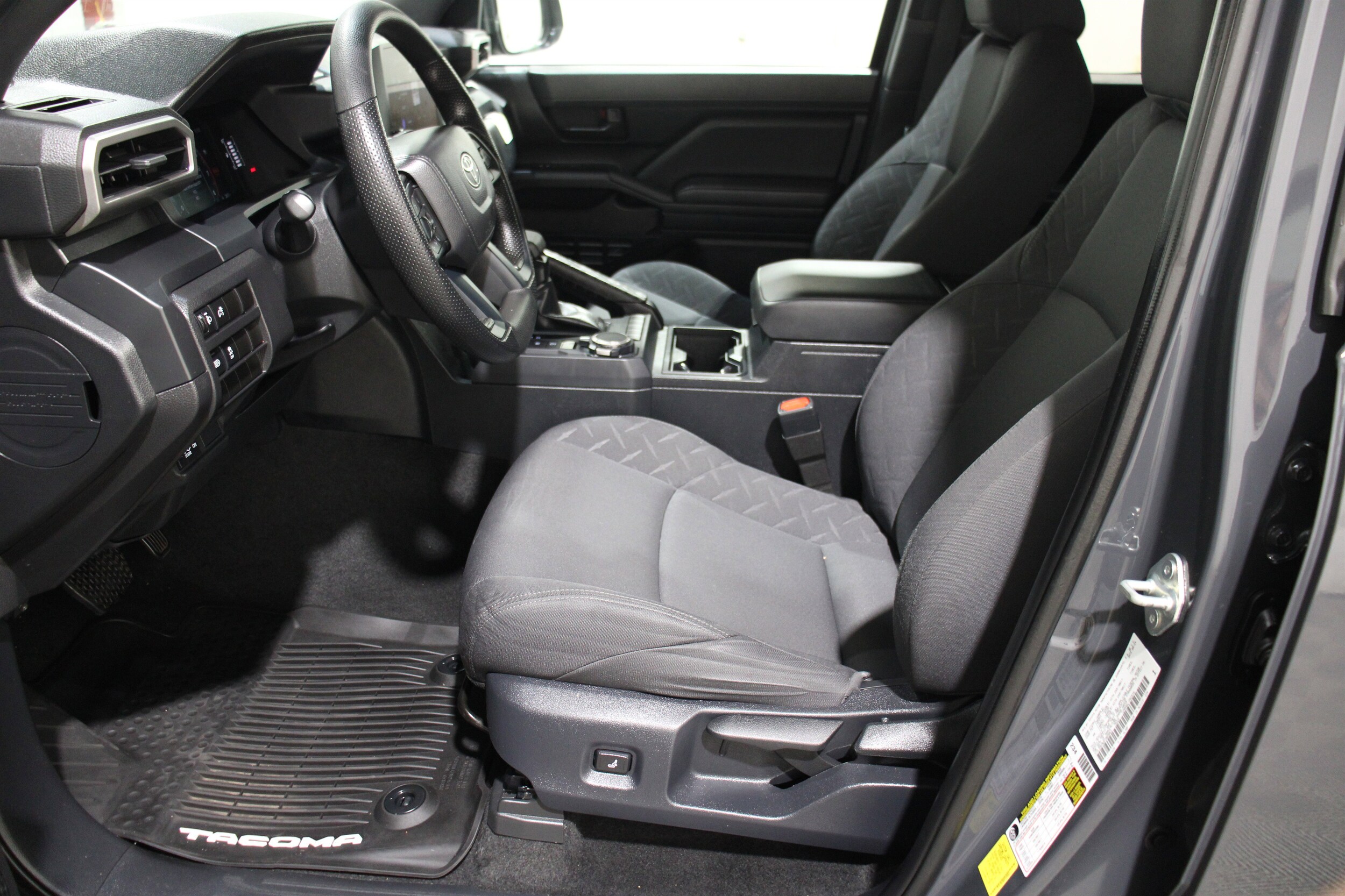 2024 Toyota Tacoma SR photo 3