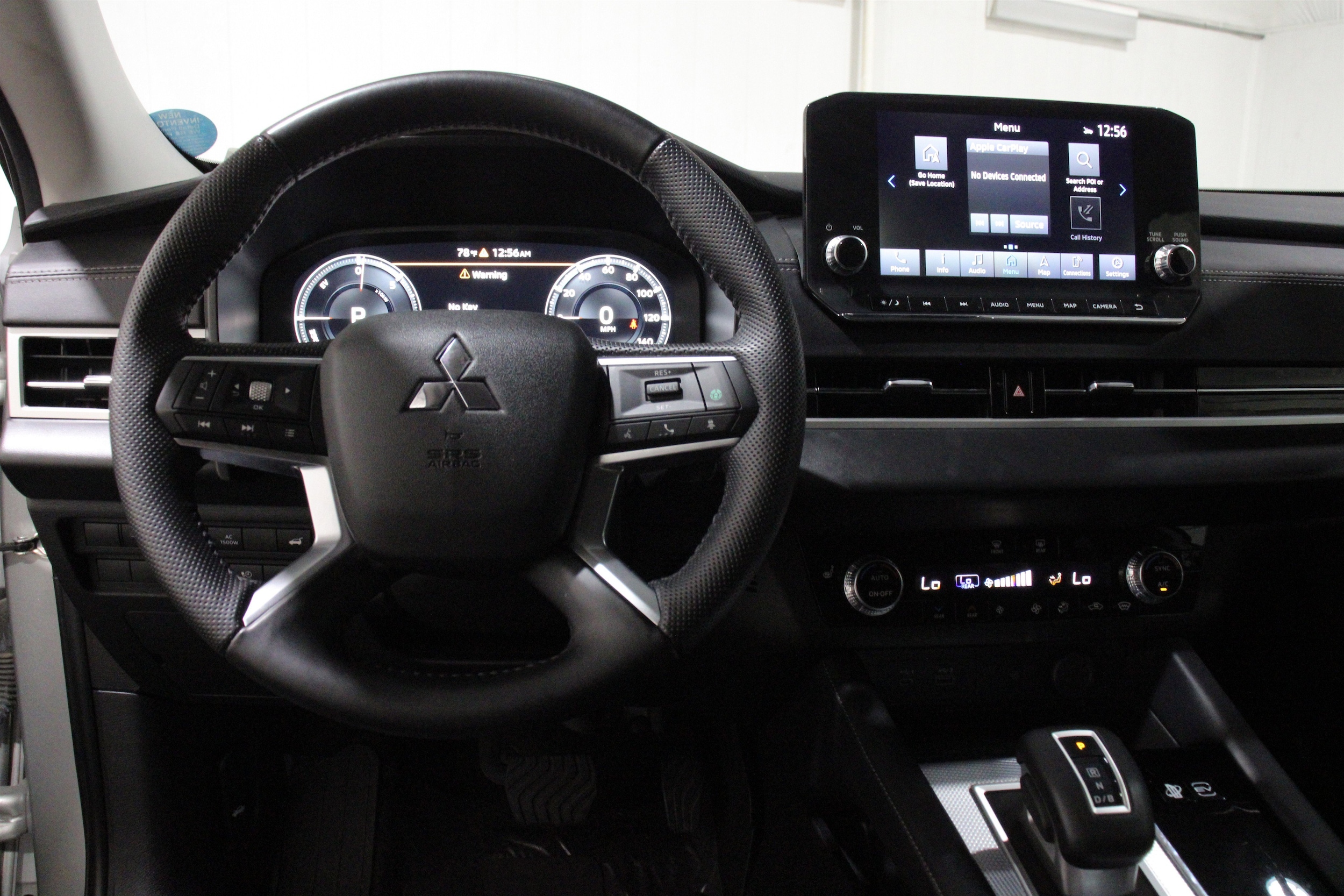 2023 Mitsubishi Outlander Plug-In Hybrid SEL - Photo 8