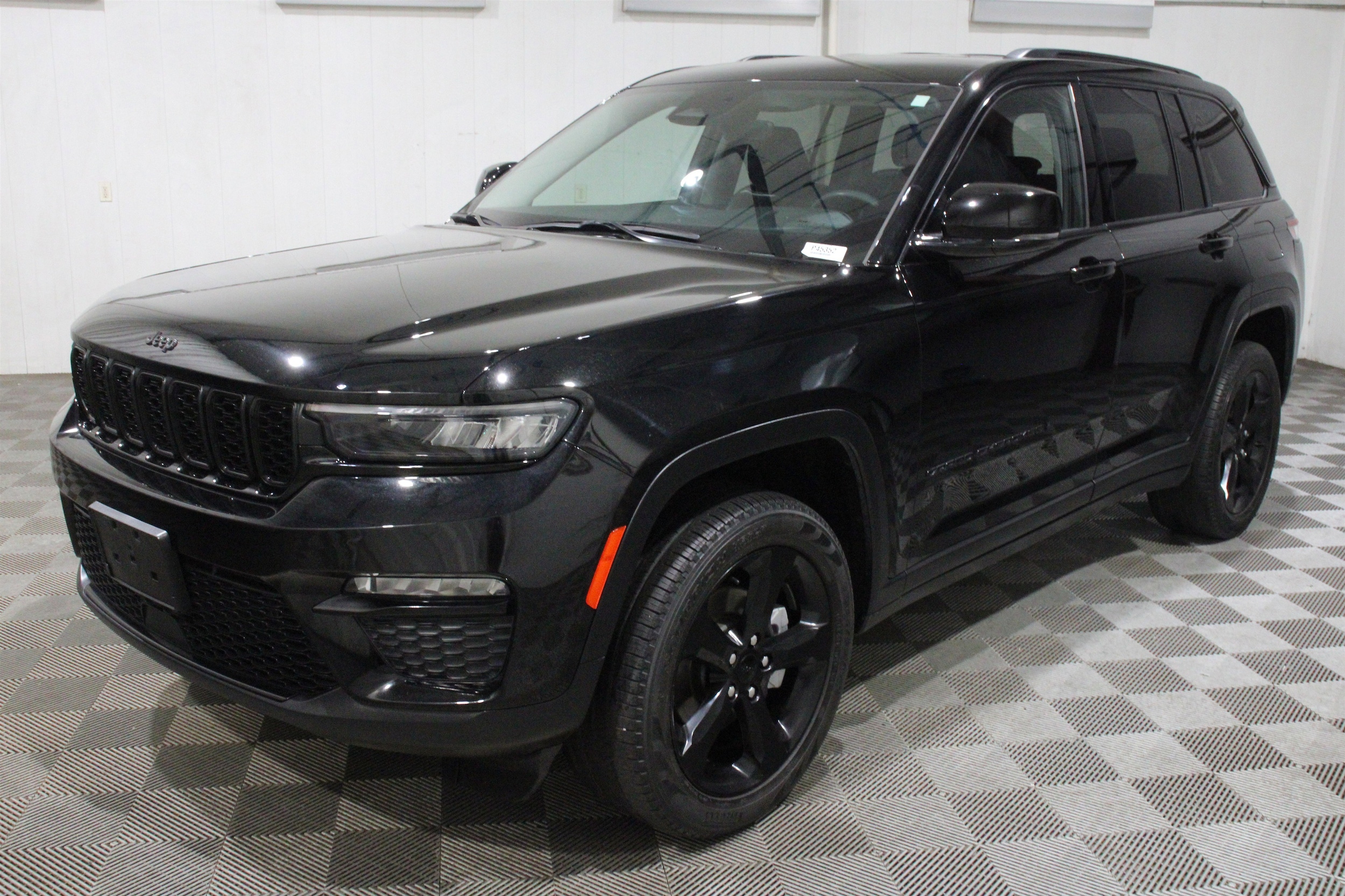 2023 Jeep Grand Cherokee Limited - Photo 36