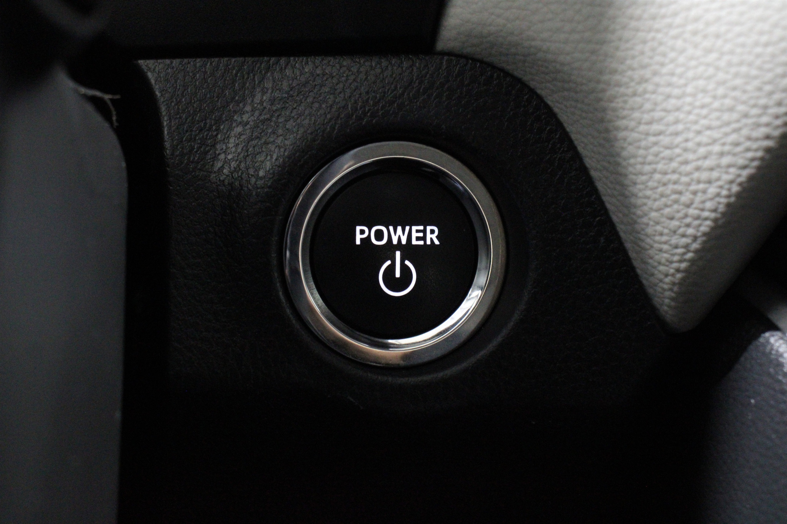 2024 Toyota RAV4 Limited - Photo 22