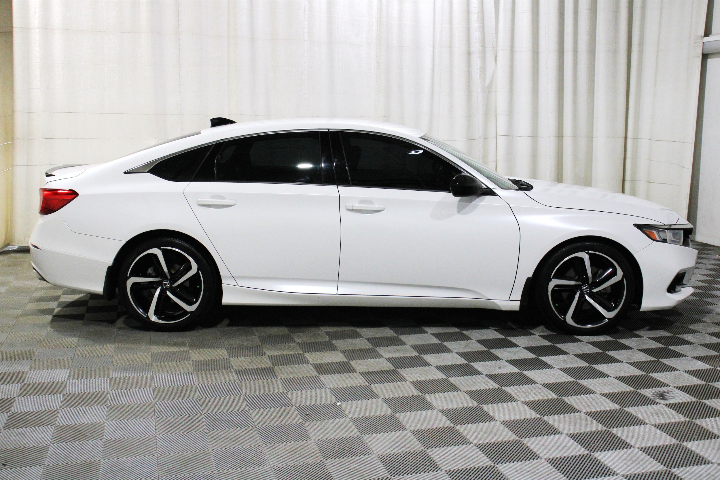 2022 Honda Accord Sport - Photo 31