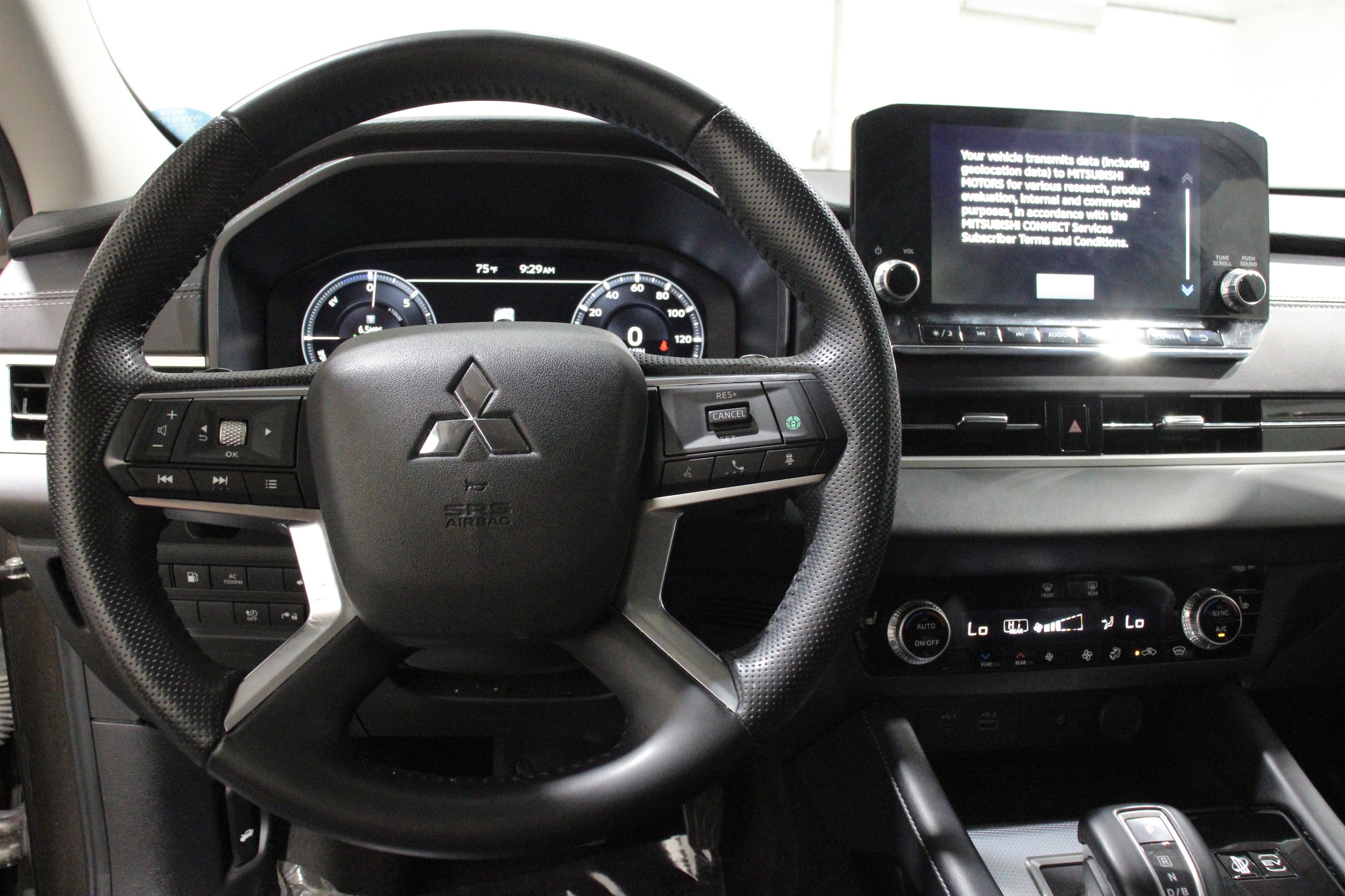 2024 Mitsubishi Outlander Plug-in Hybrid SEL - Photo 8