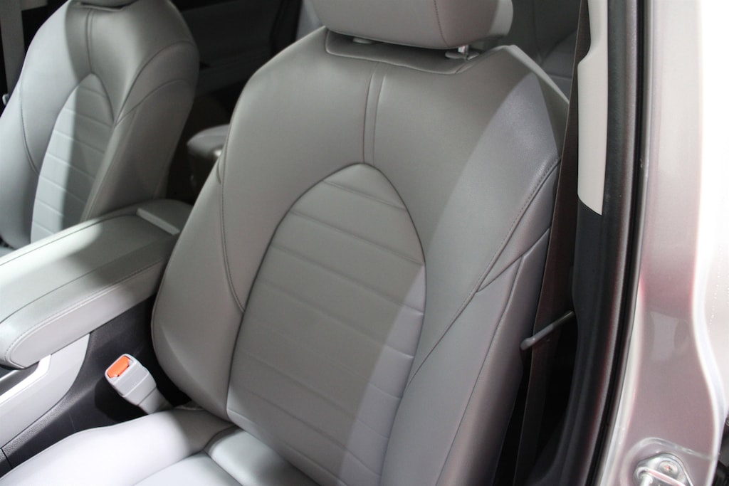 Used 2024 Toyota Highlander XLE SUV