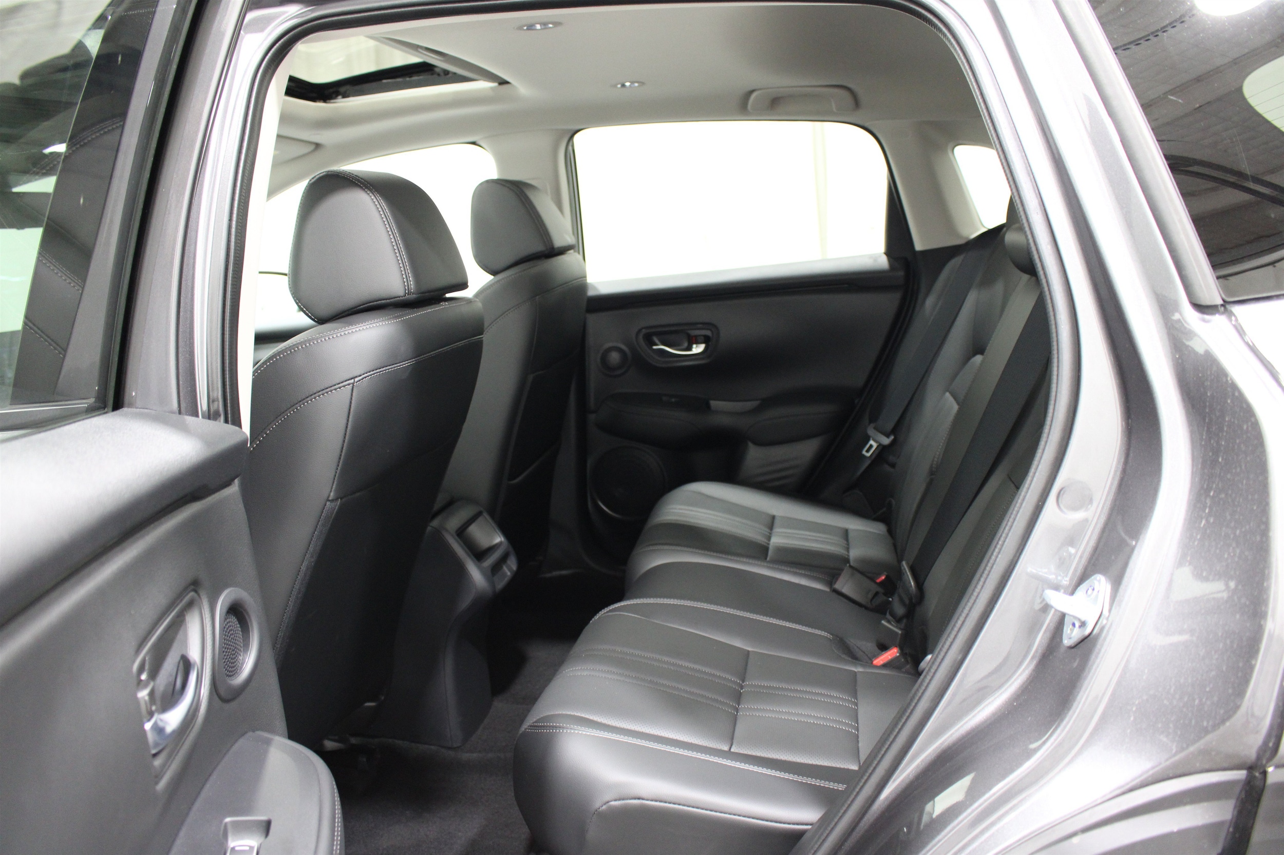 2025 Honda HR-V EX-L - Photo 19