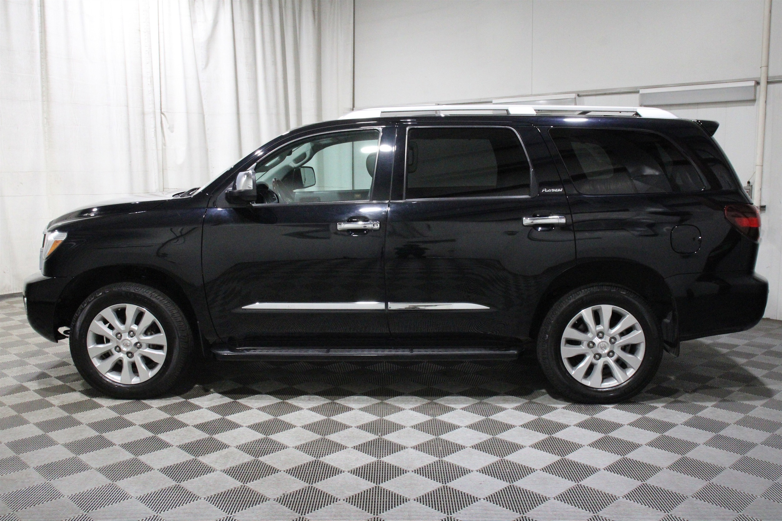 2019 Toyota Sequoia Platinum - Photo 40
