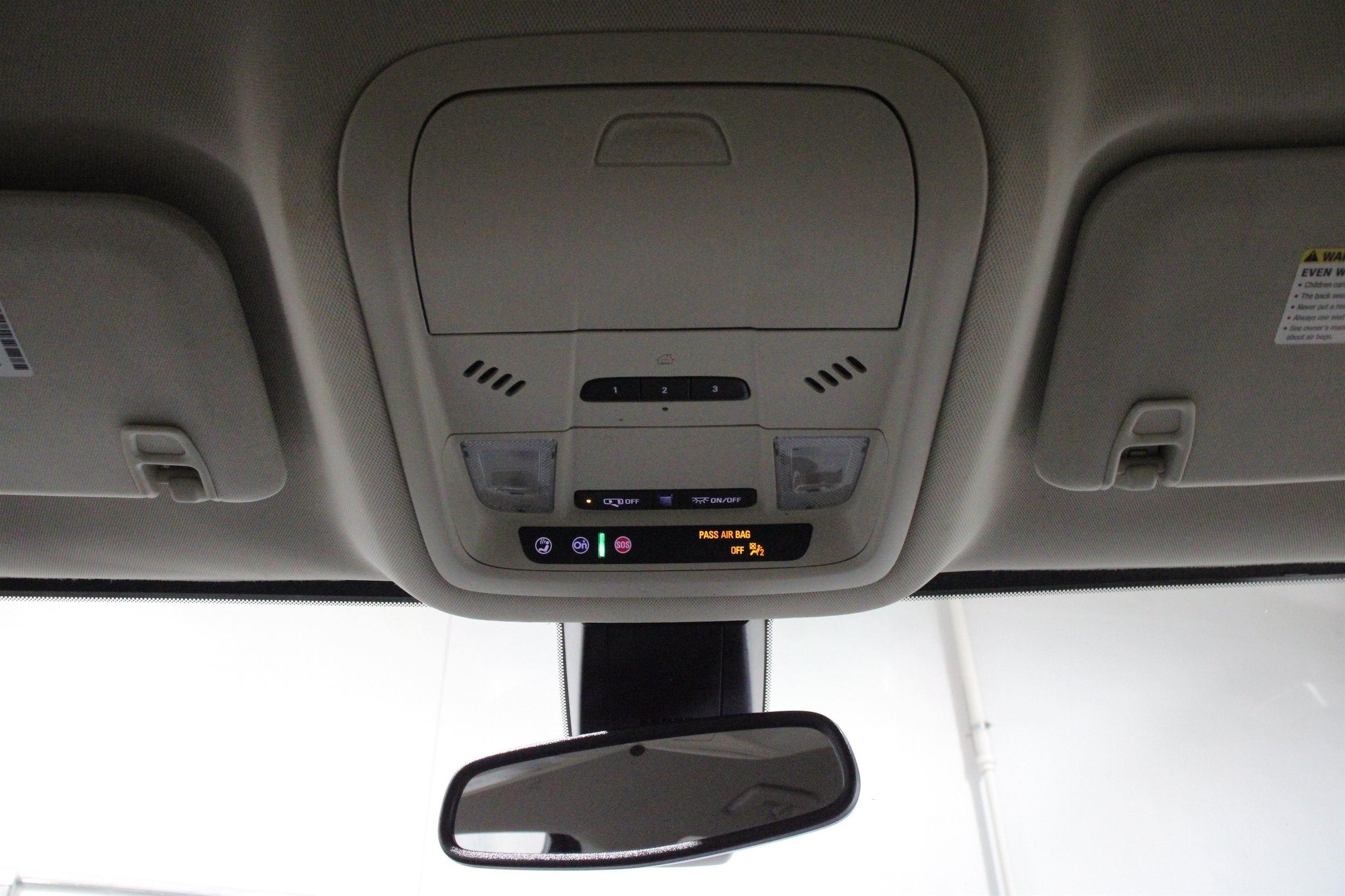 2023 GMC Acadia Denali - Photo 23