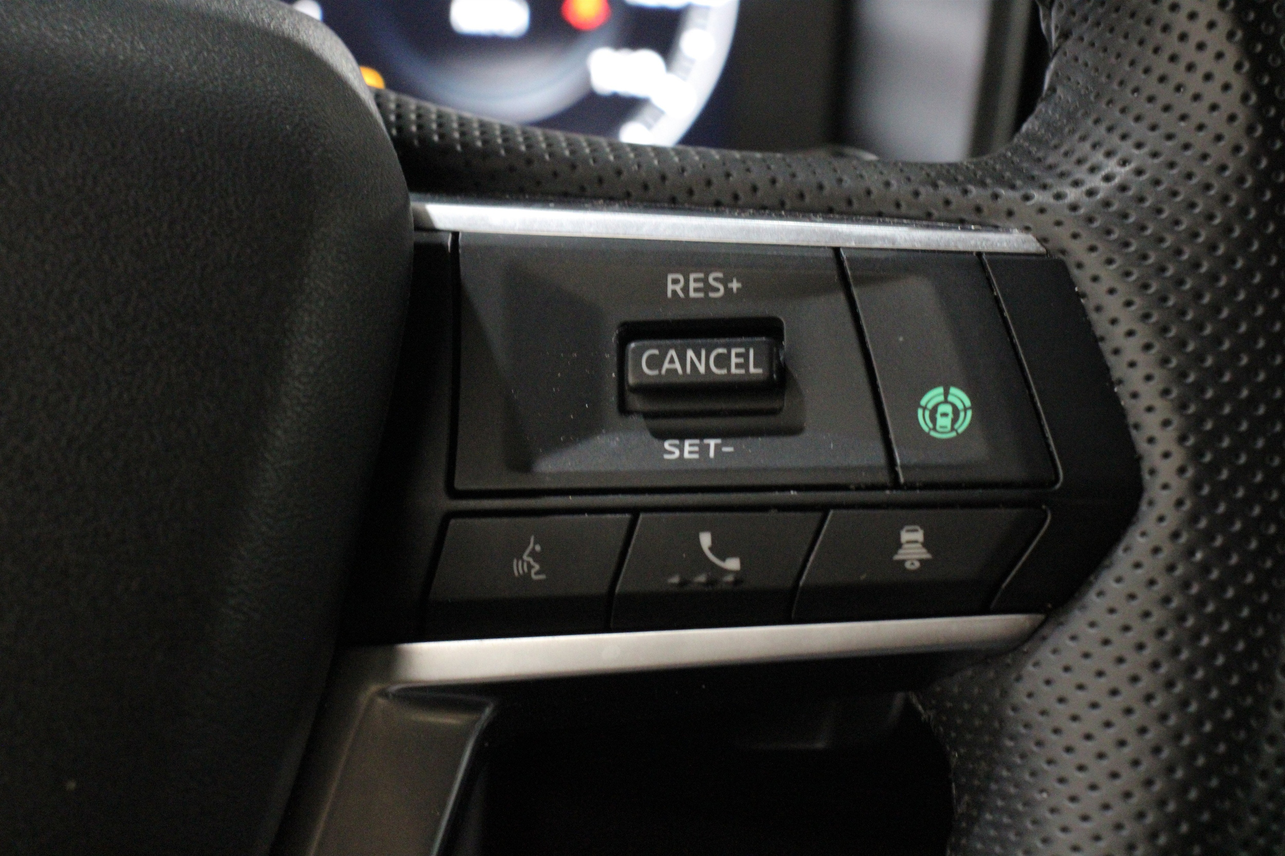 2024 Mitsubishi Outlander Plug-in Hybrid SE - Photo 10