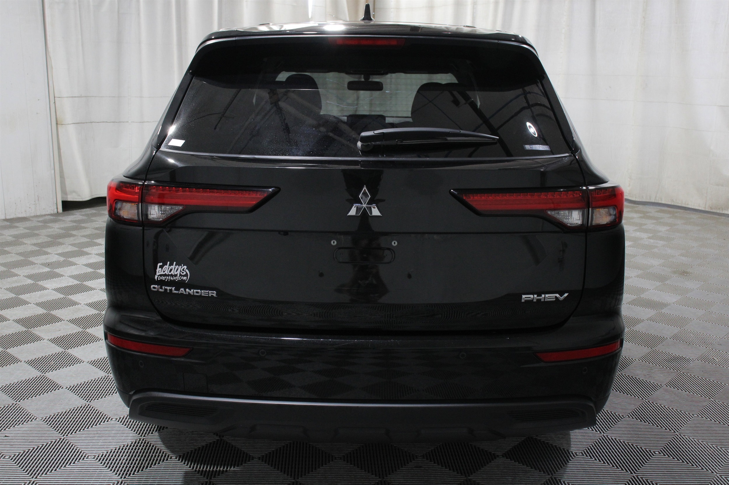 2024 Mitsubishi Outlander Plug-in Hybrid ES - Photo 37