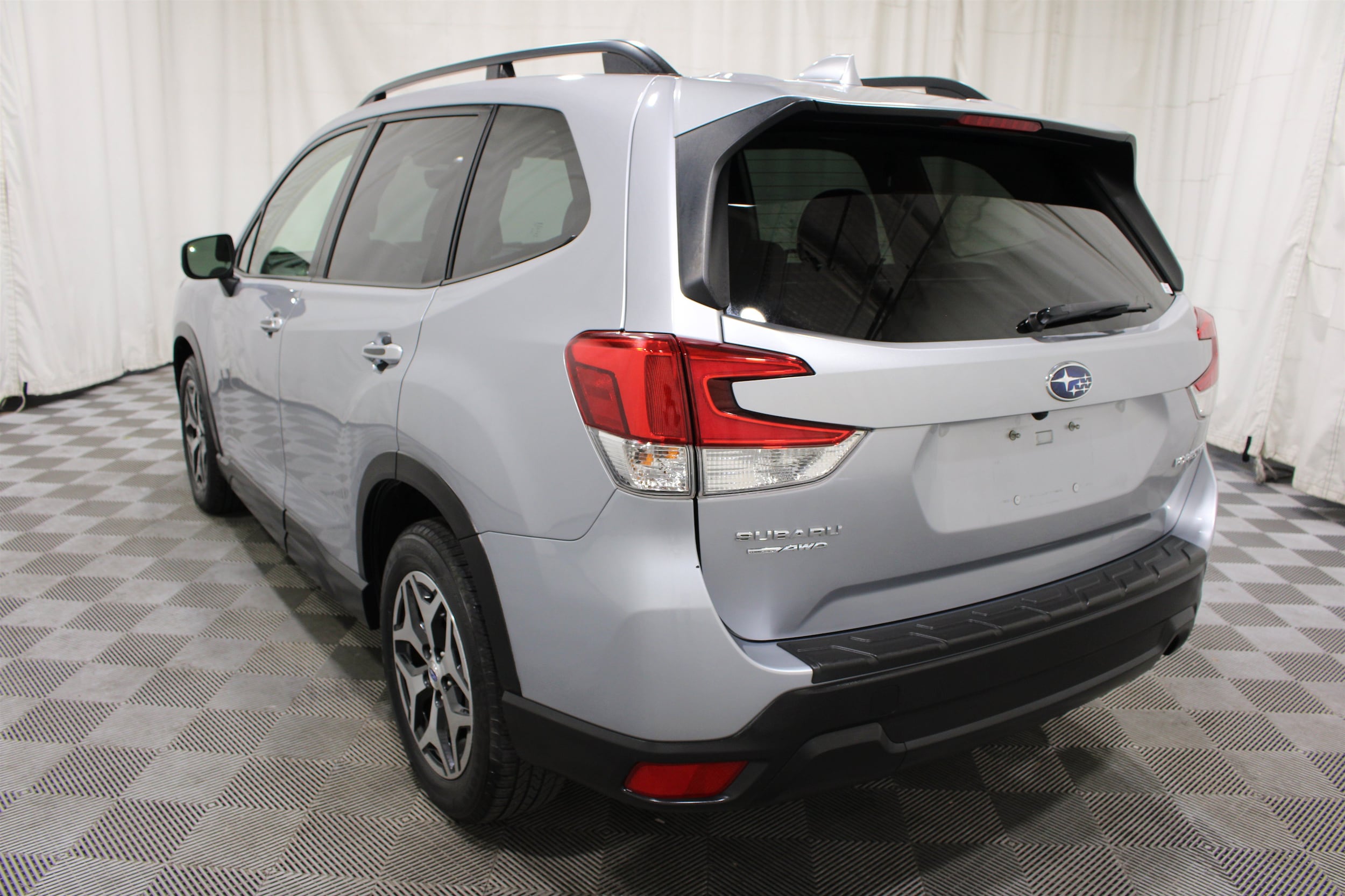 2020 Subaru Forester Premium - Photo 32