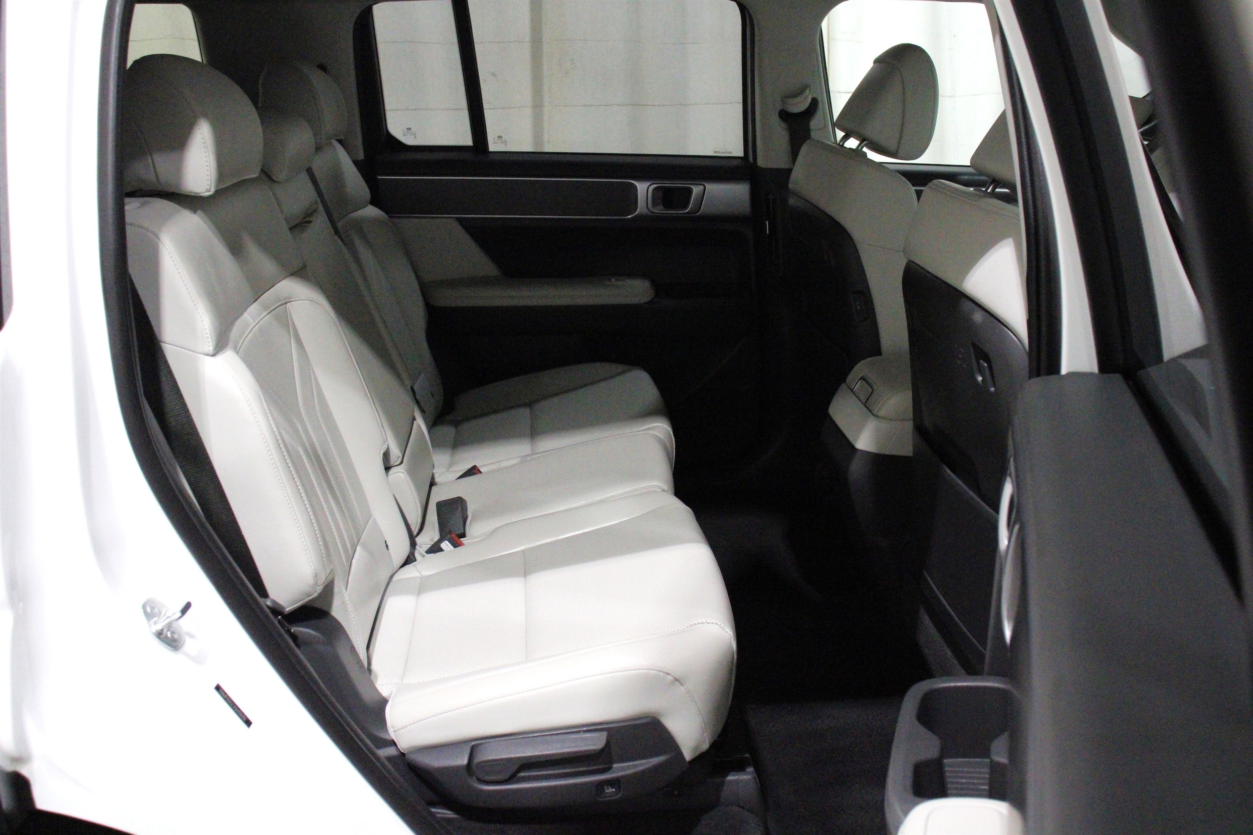 2025 Hyundai Santa Fe SEL - Photo 30