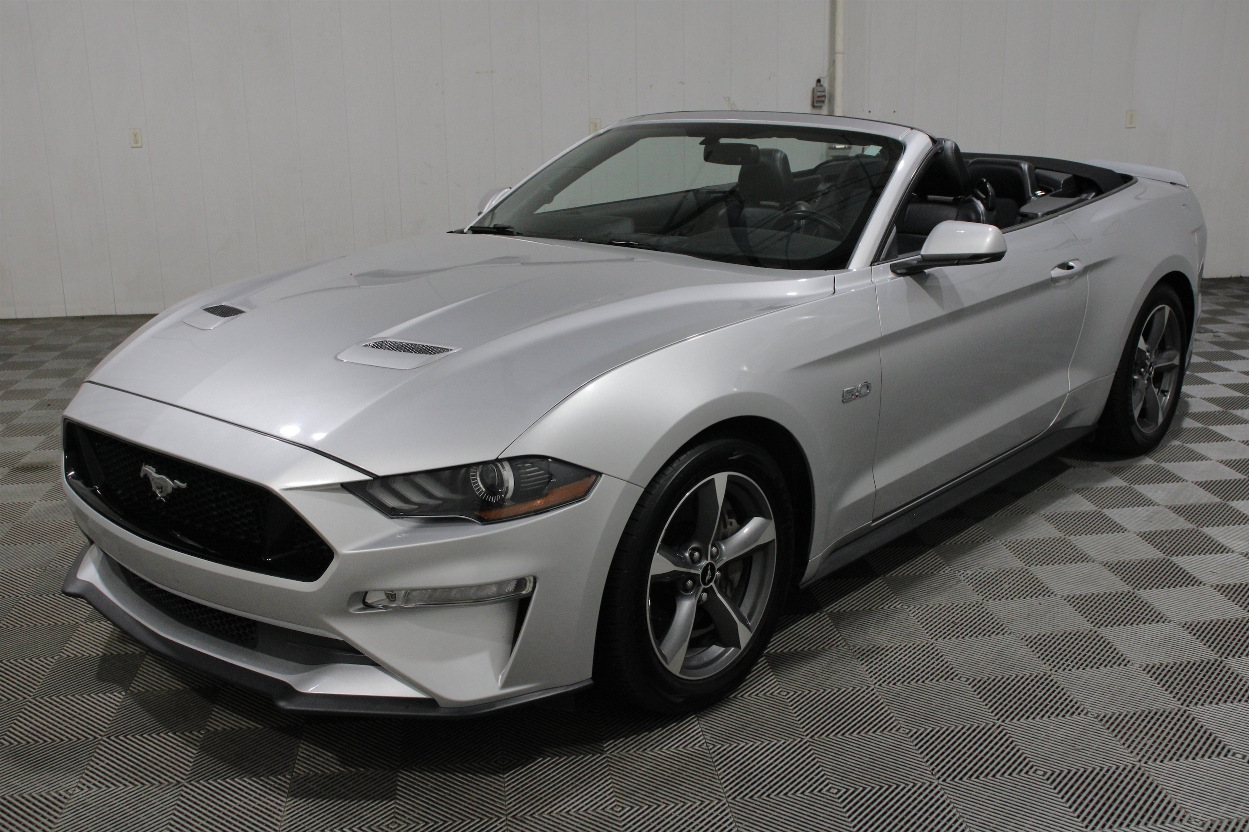 2019 Ford Mustang GT Premium - Photo 36