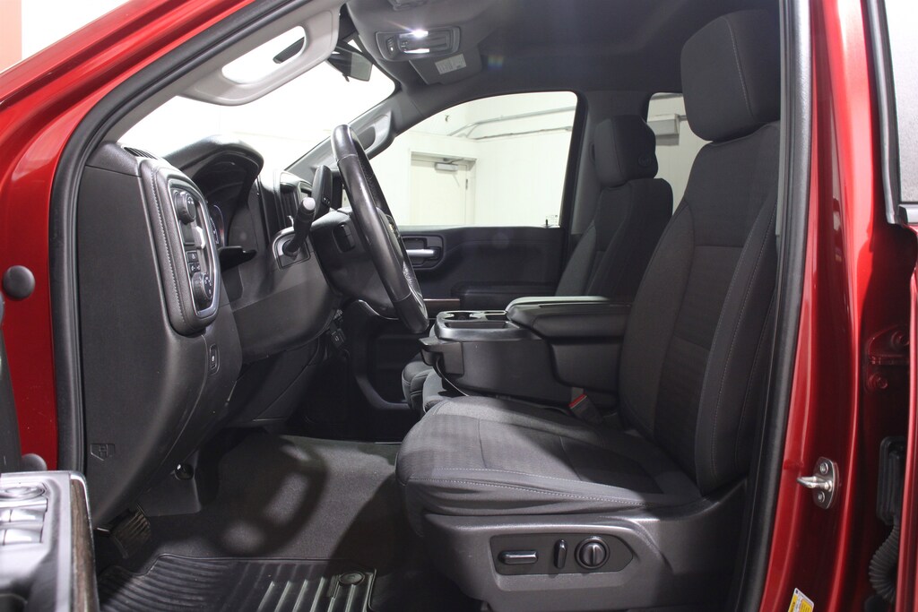 Used 2021 Chevrolet Silverado 1500 LT w/1LT Truck Crew Cab