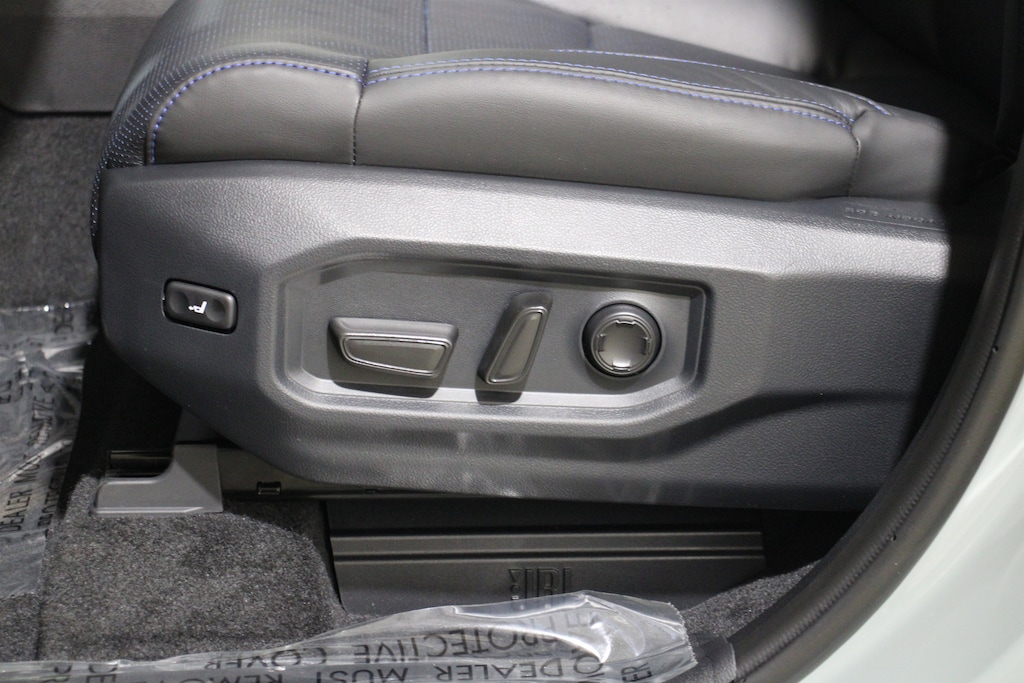 New 2026 Toyota Tundra i-FORCE MAX Platinum i-FORCE MAX Truck CrewMax