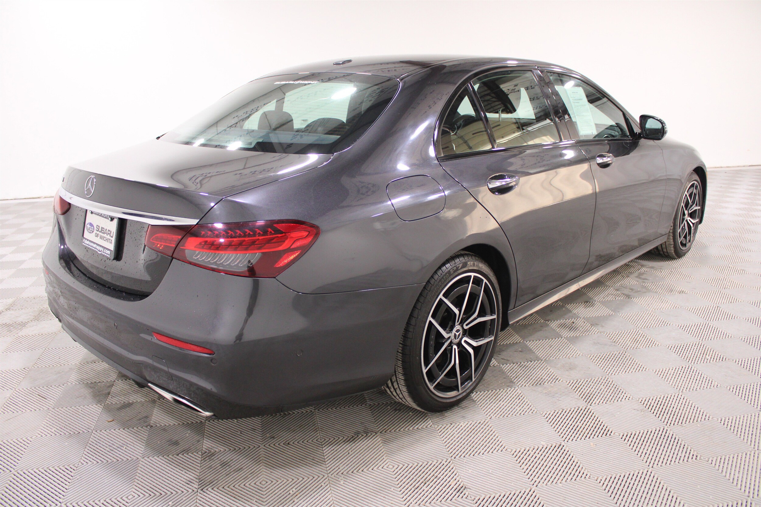 2022 Mercedes-Benz E-Class E350 - Photo 27