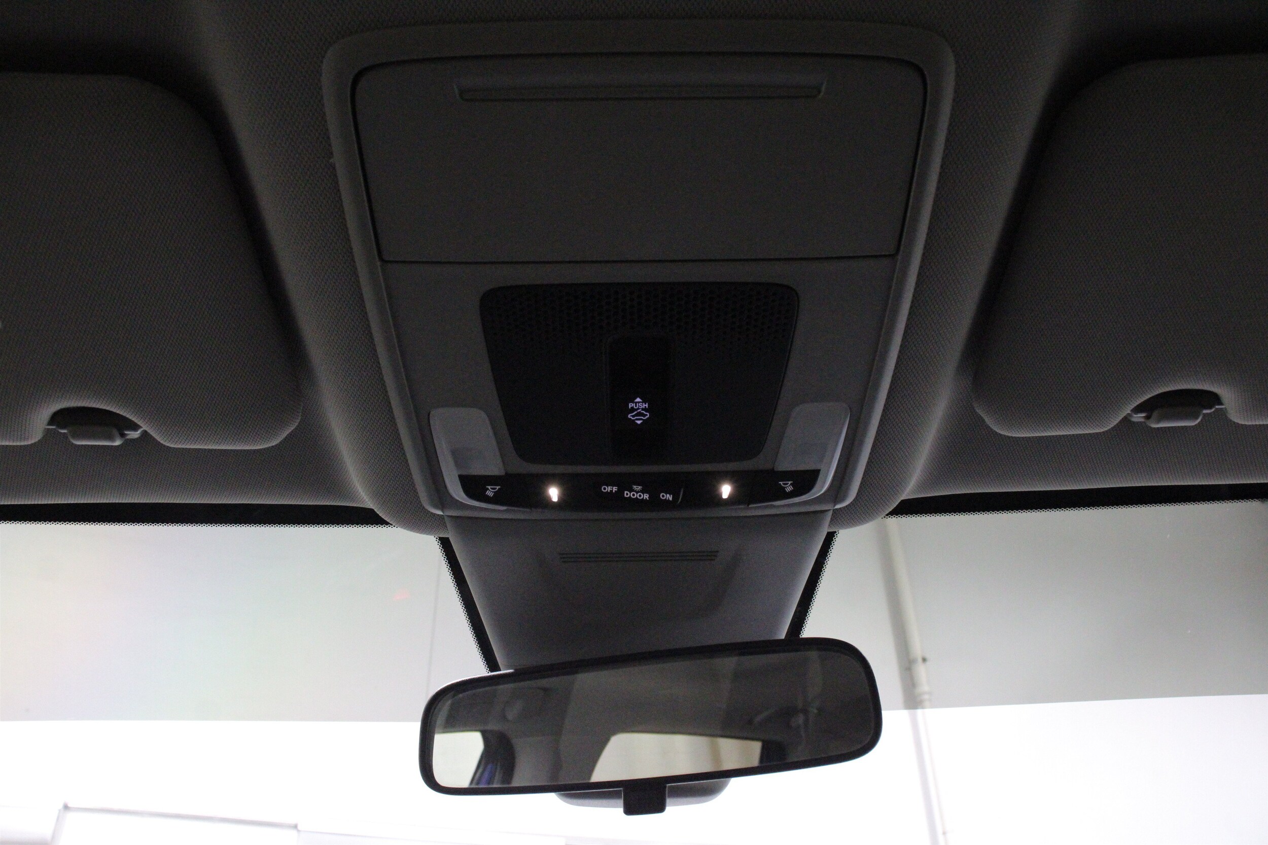 2025 Honda CR-V EX - Photo 21
