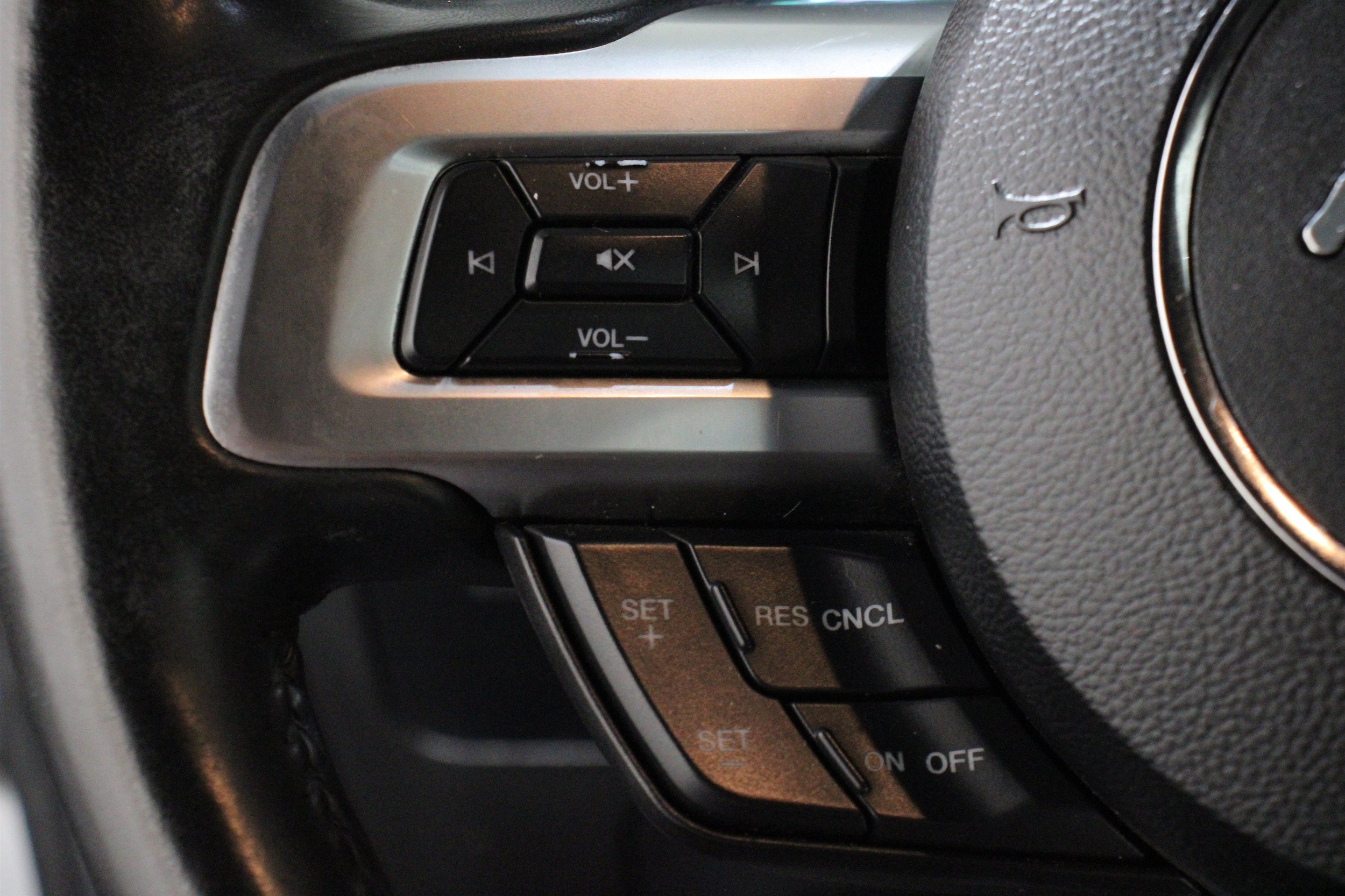 2019 Ford Mustang GT Premium - Photo 9