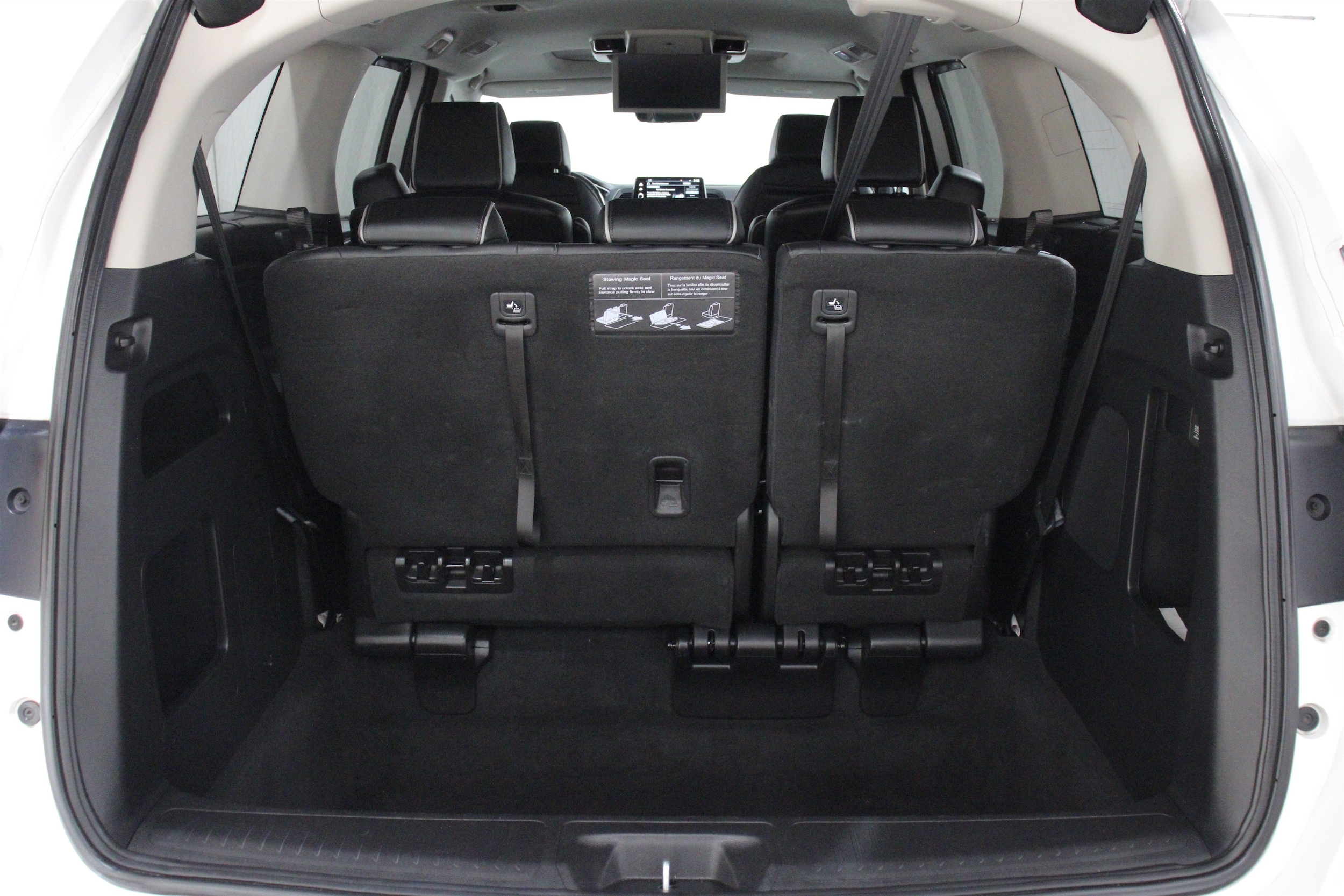 2025 Honda Odyssey Touring - Photo 27