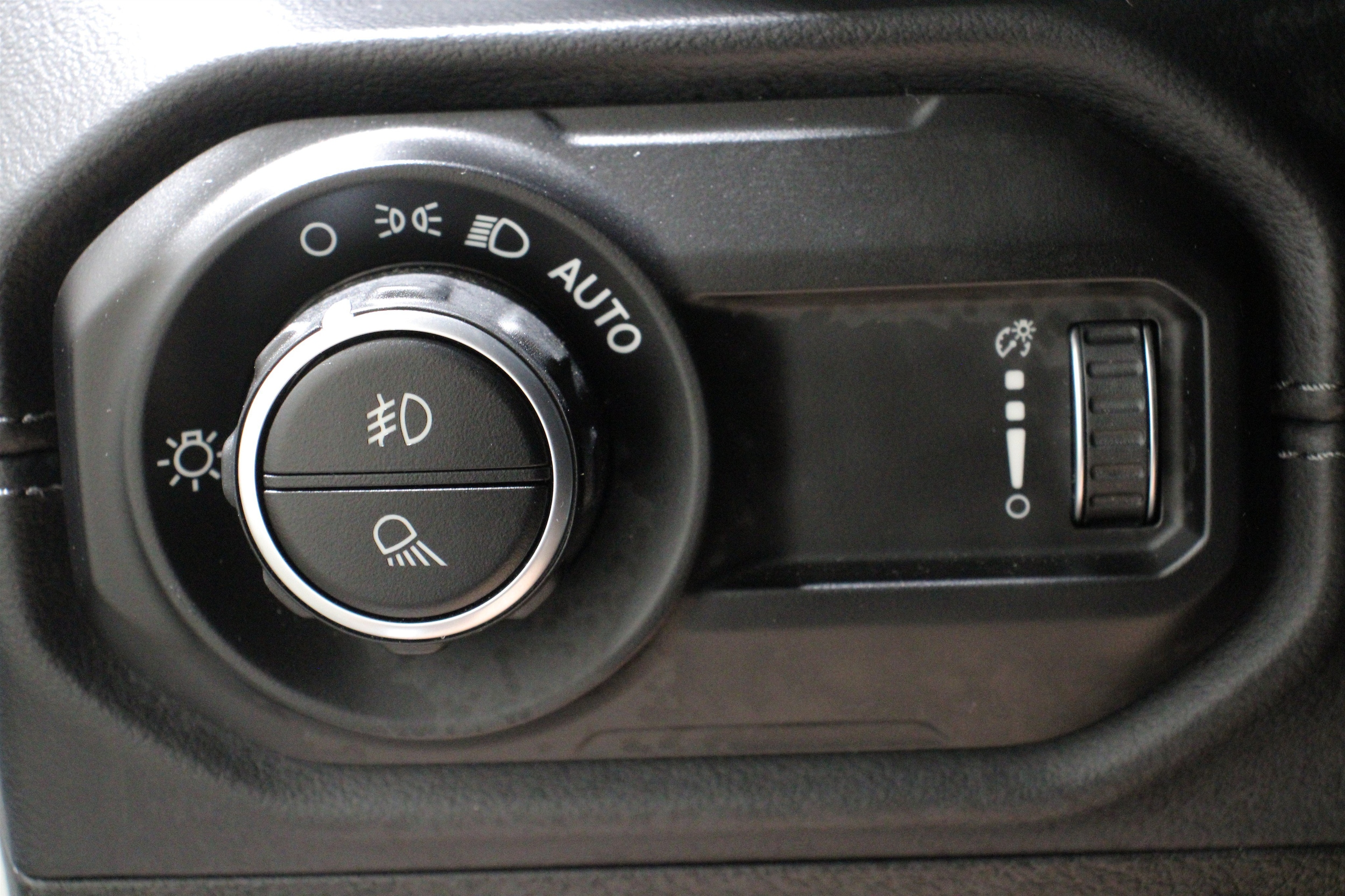 2026 Jeep Gladiator Rubicon - Photo 11