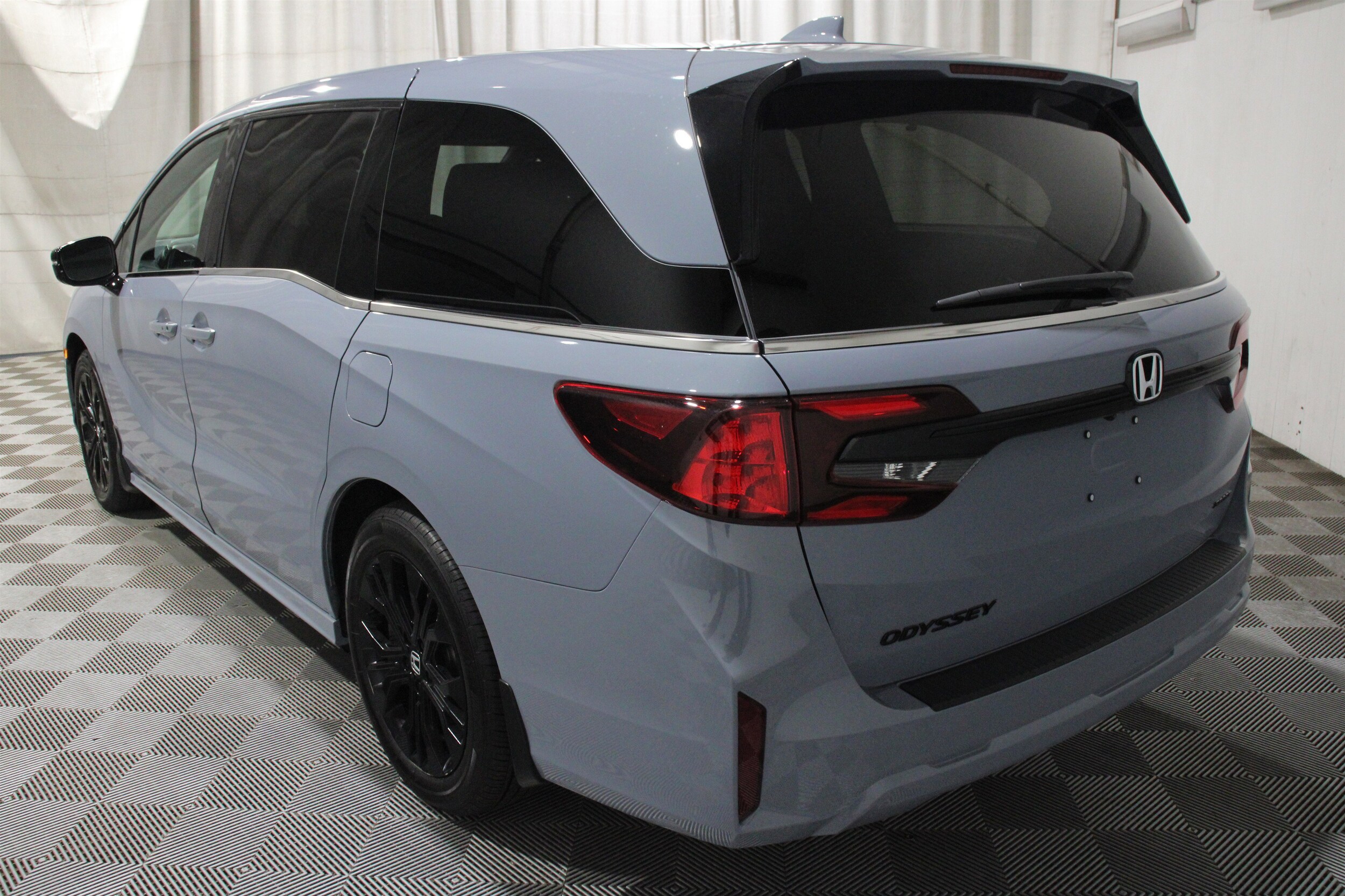 2026 Honda Odyssey Sport L - Photo 36