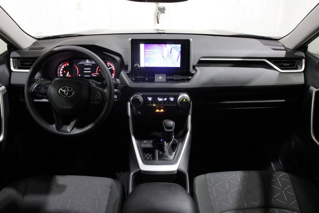 Used 2025 Toyota RAV4 XLE SUV