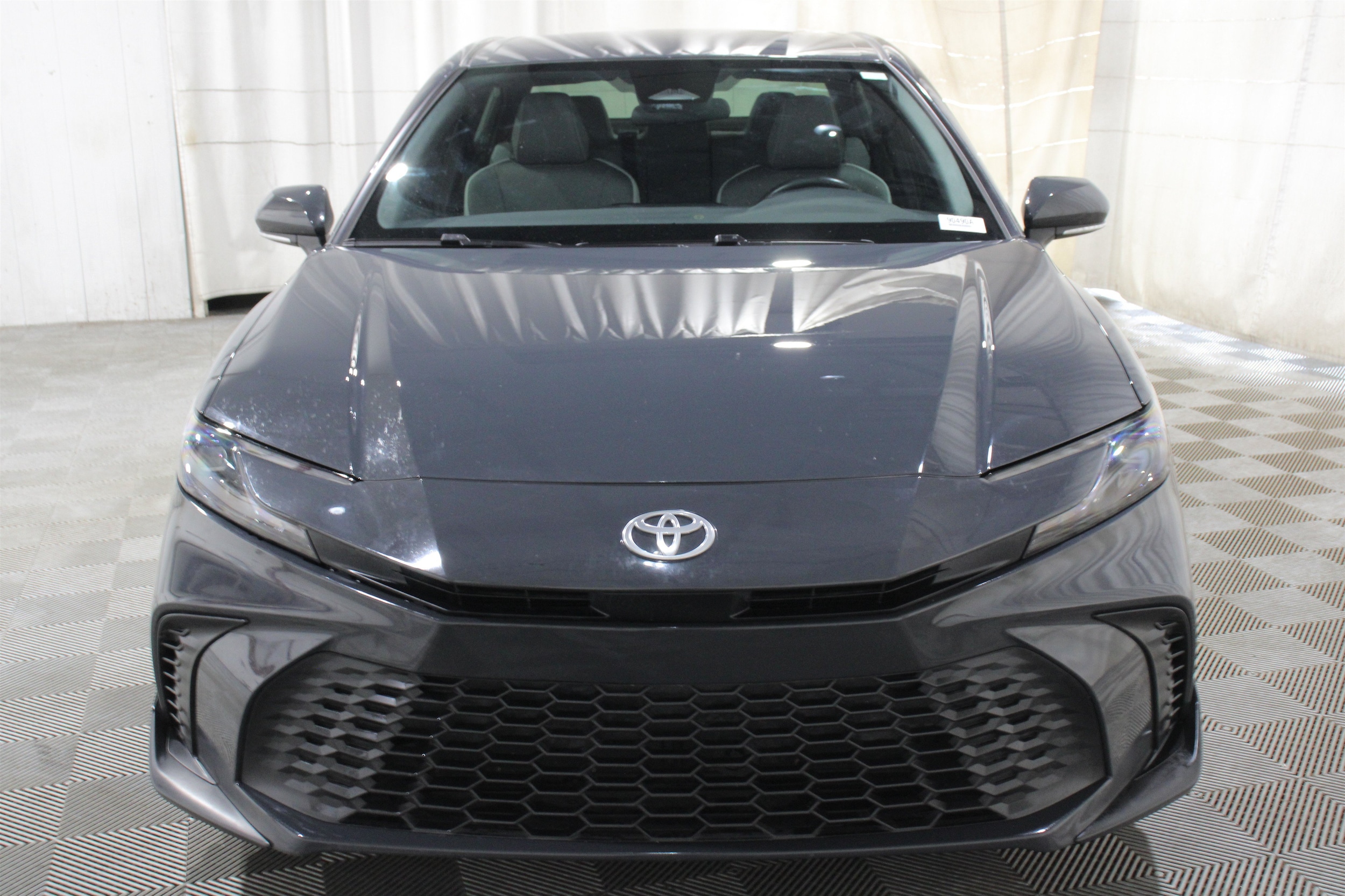 2025 Toyota Camry SE - Photo 29