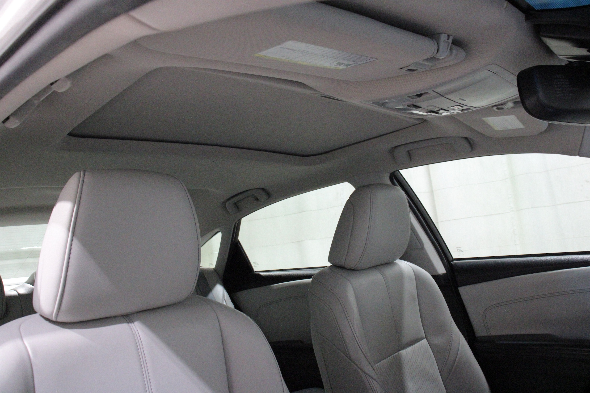 2018 Toyota Avalon Limited - Photo 28