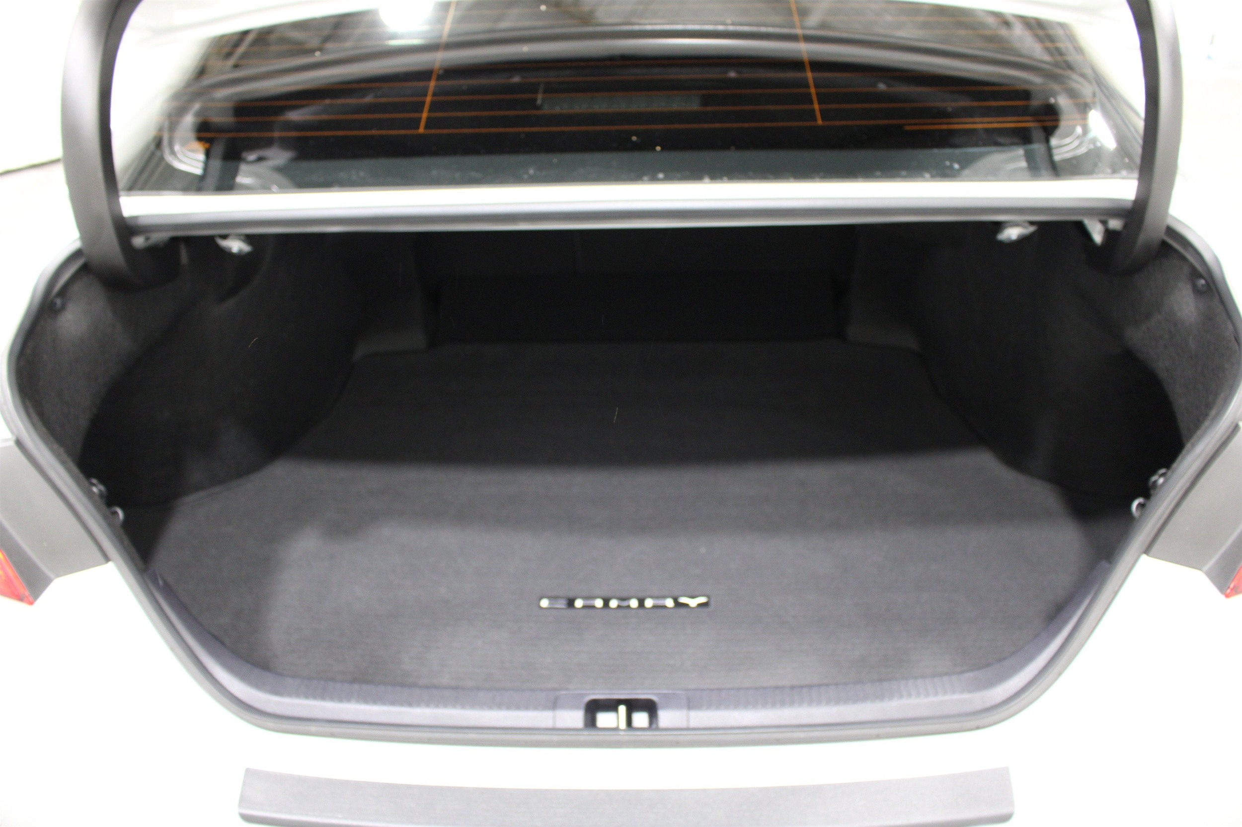 2024 Toyota Camry SE - Photo 21