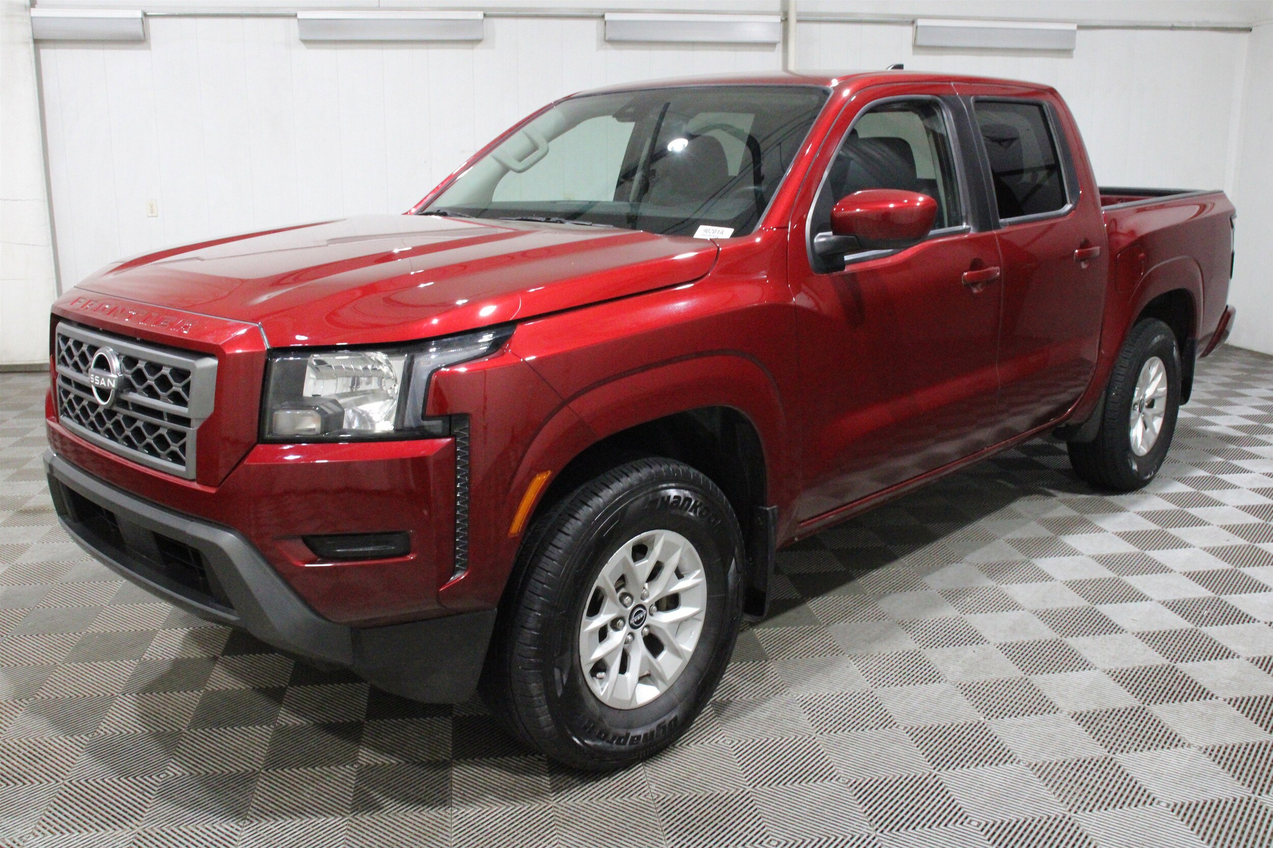 2024 Nissan Frontier SV - Photo 36