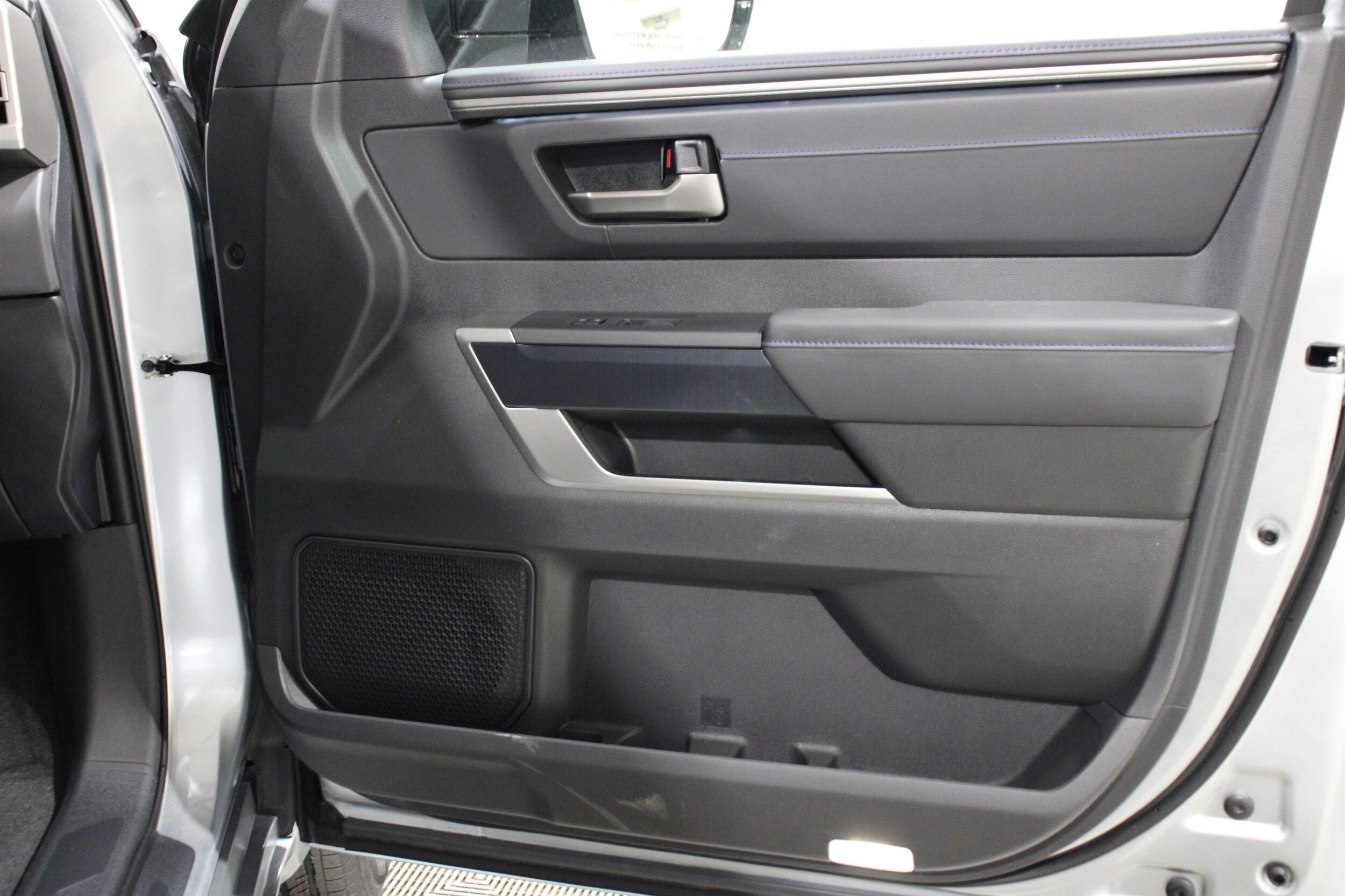 2026 Toyota Tundra Platinum - Photo 30
