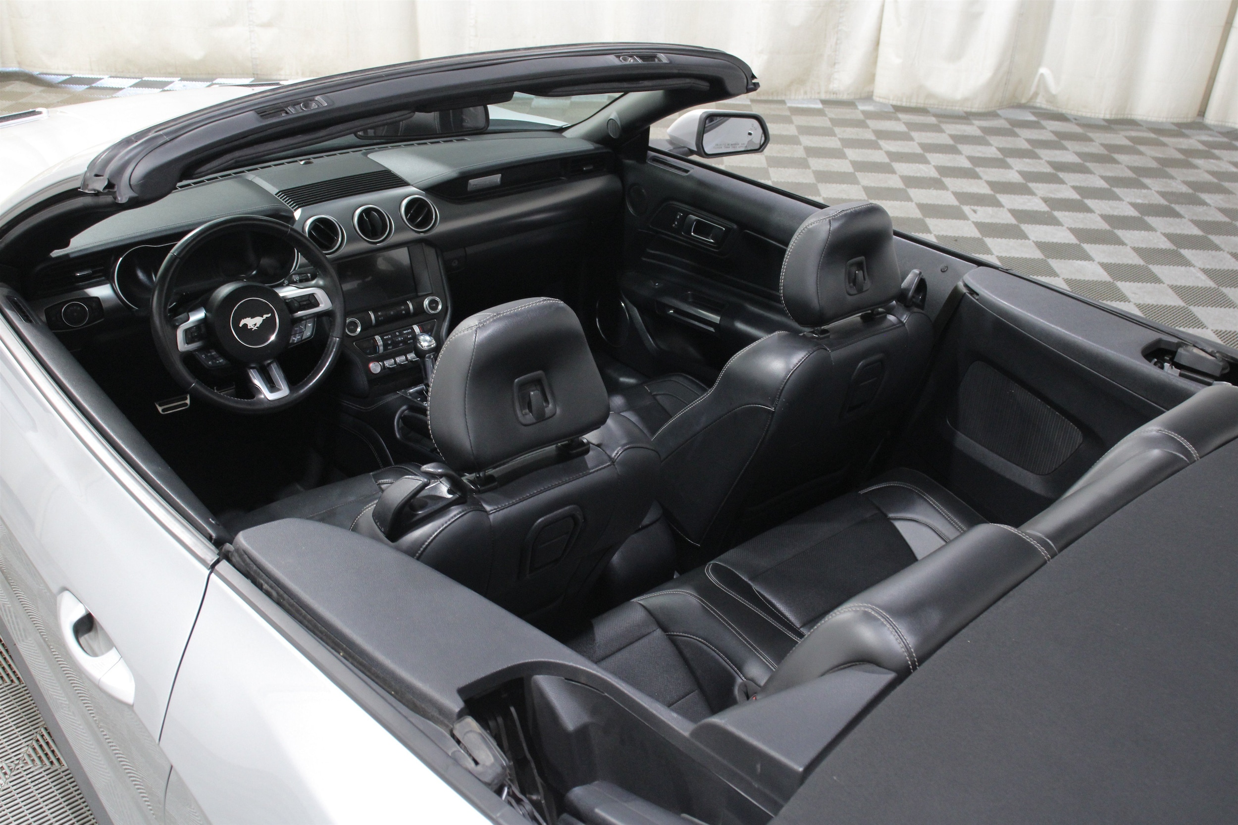 2019 Ford Mustang GT Premium - Photo 37