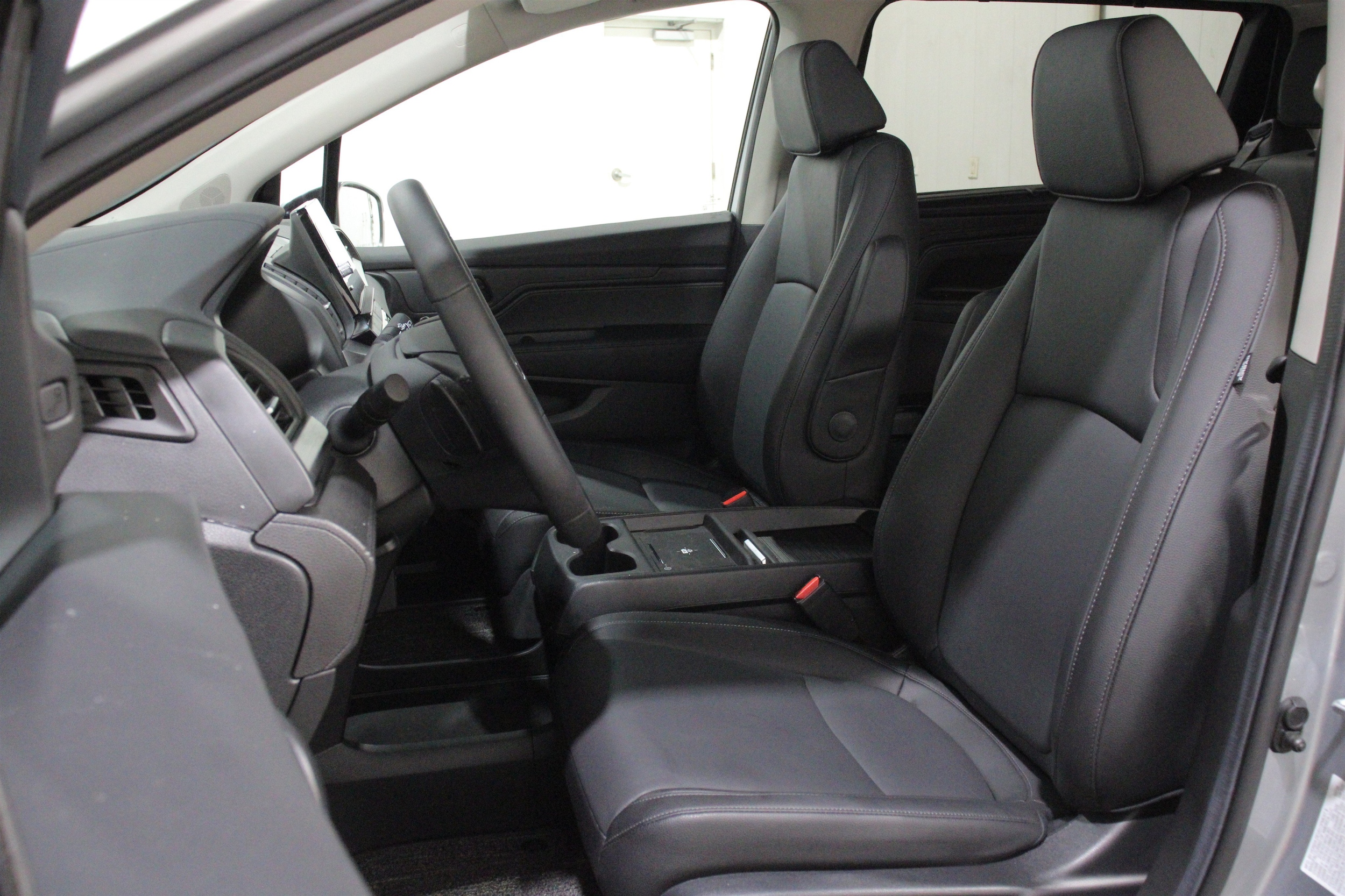2026 Honda Odyssey EX-L - Photo 5