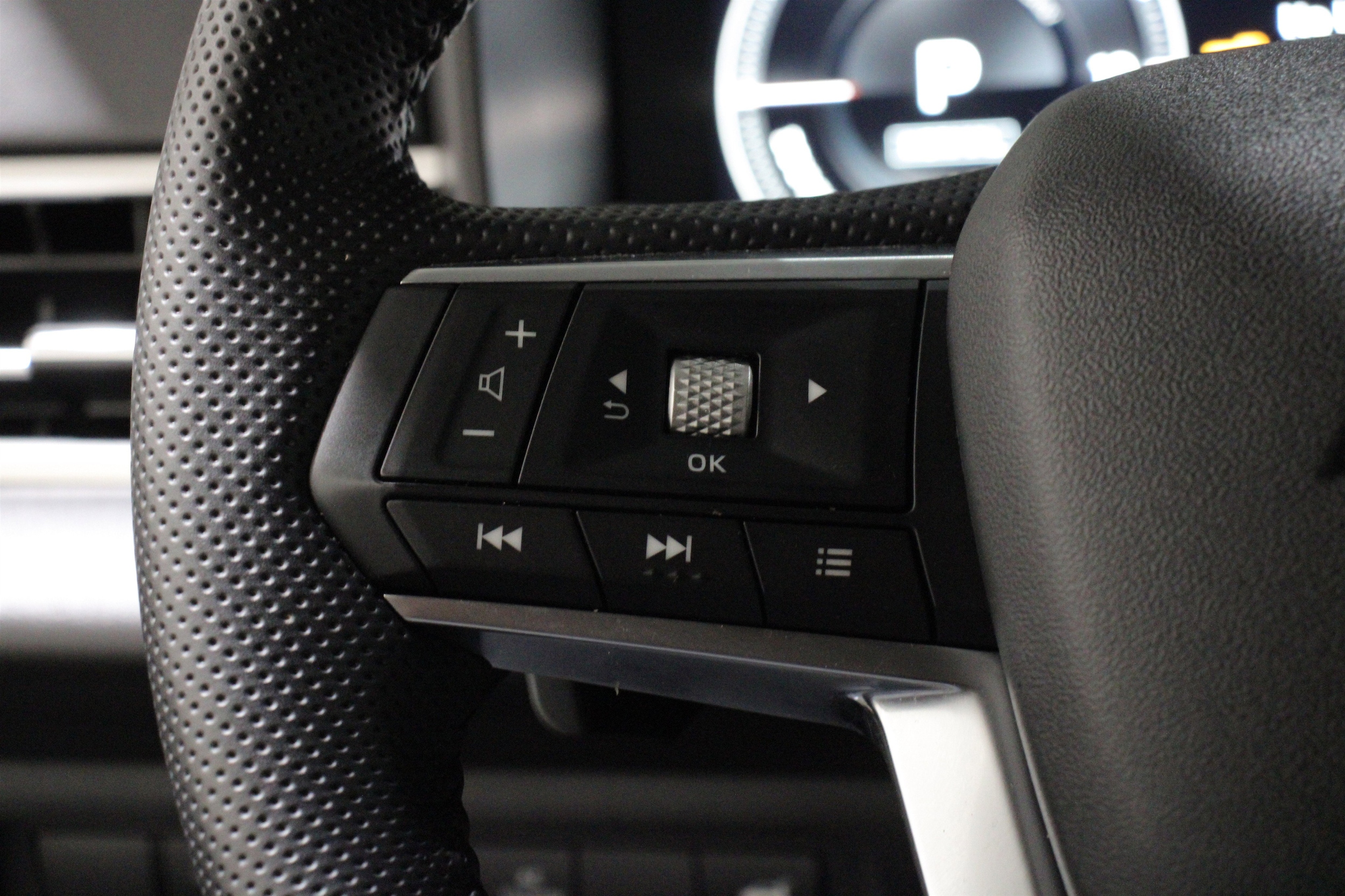 2023 Mitsubishi Outlander Plug-In Hybrid SEL - Photo 9