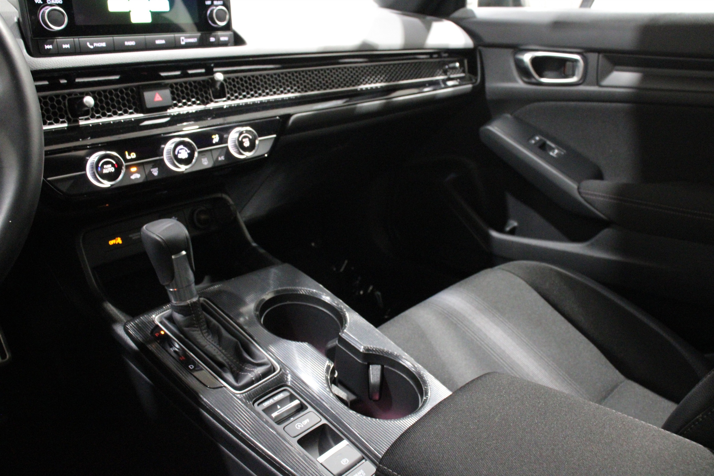 2024 Honda Civic Sport - Photo 16