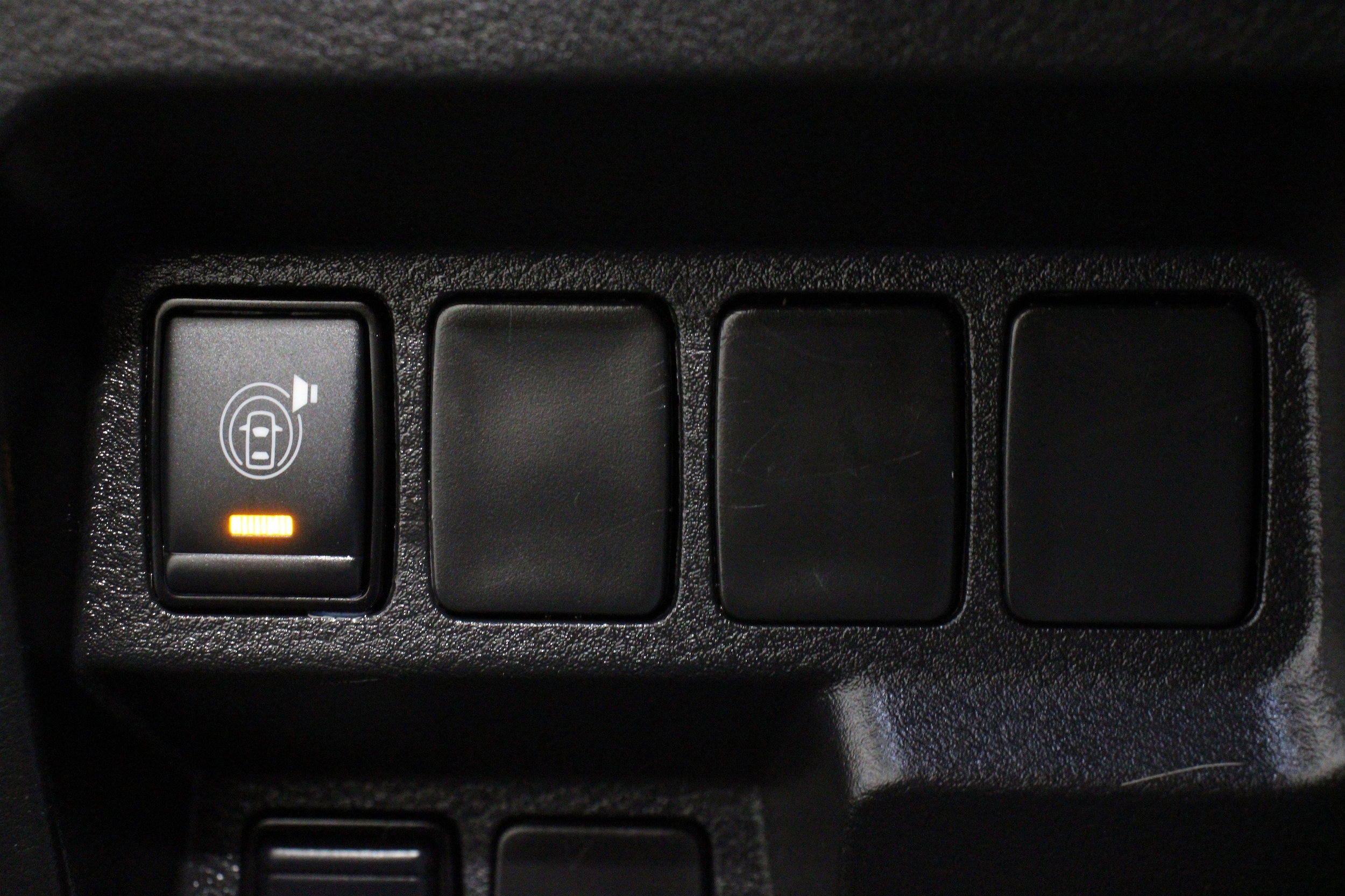 2024 Nissan Frontier SV - Photo 11