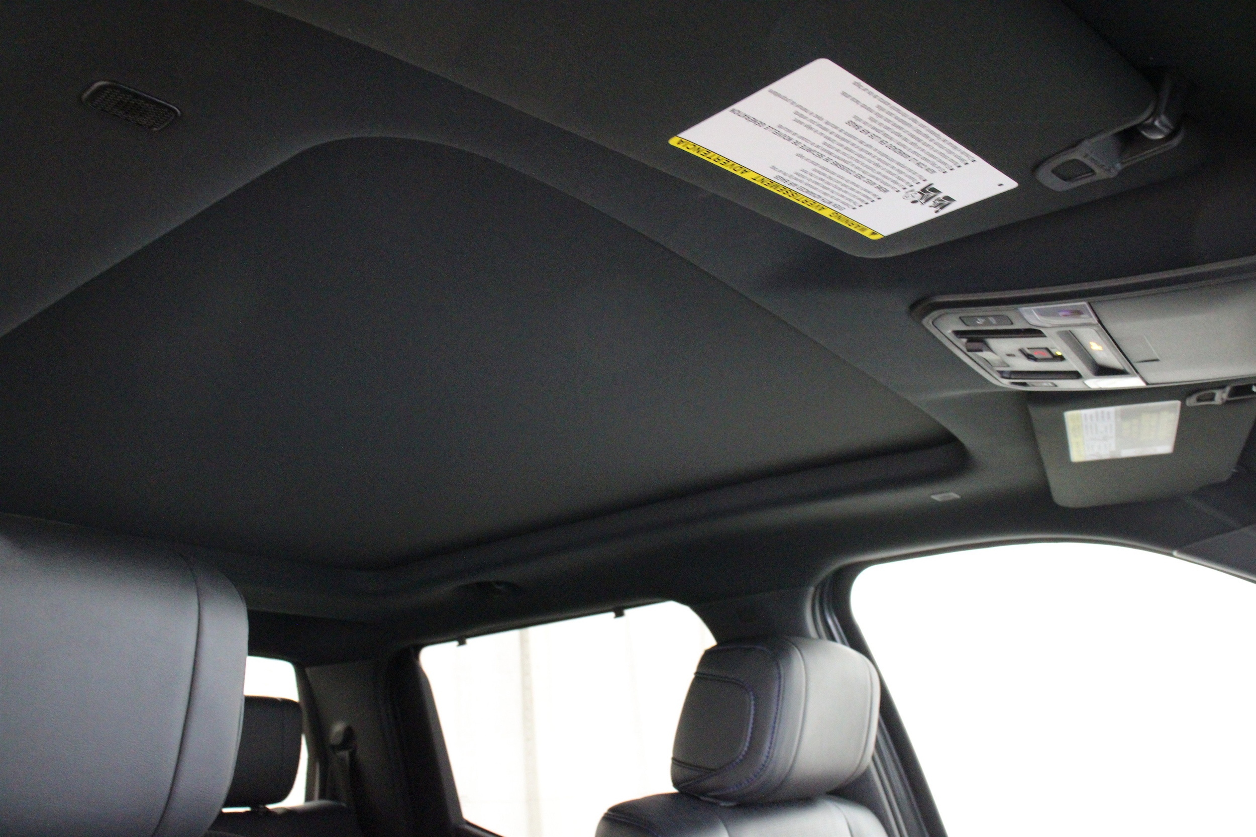 2025 Toyota Tundra Platinum - Photo 27