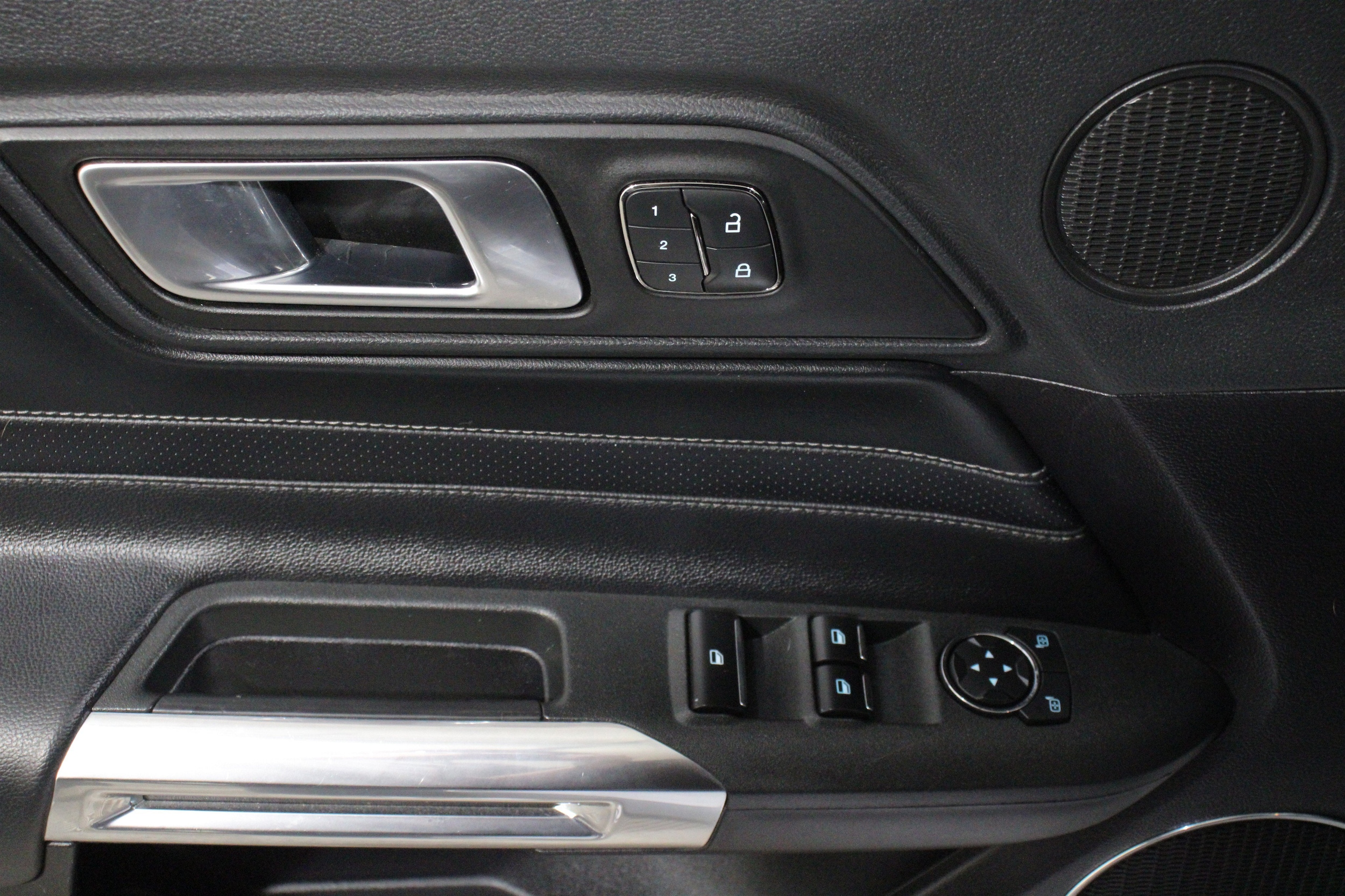 2019 Ford Mustang GT Premium - Photo 7