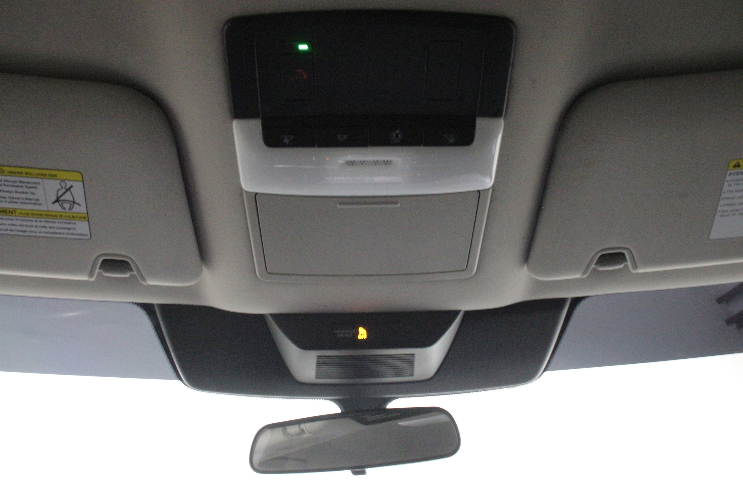 2025 Nissan Pathfinder SV - Photo 22