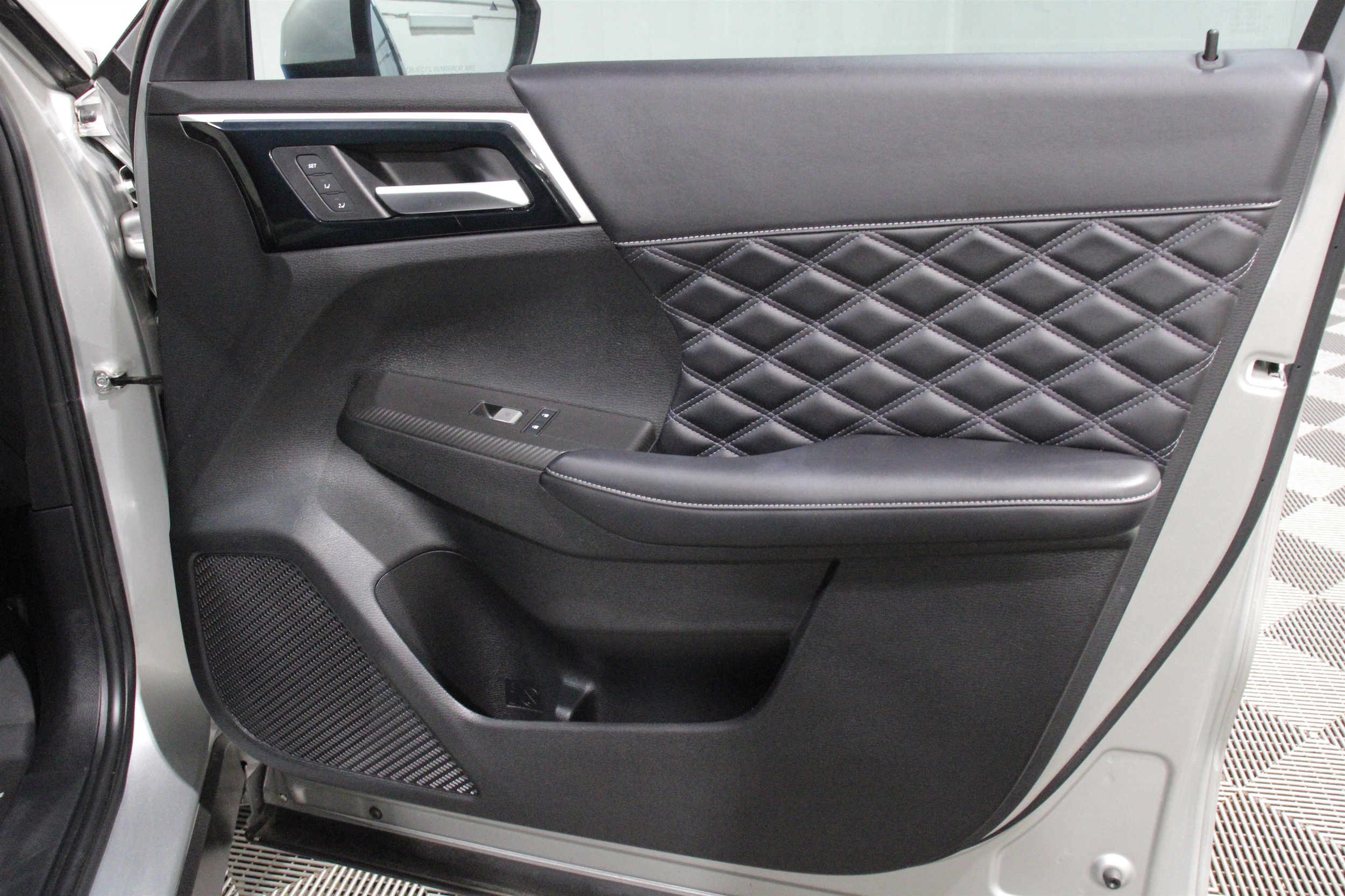 2023 Mitsubishi Outlander Plug-In Hybrid SEL - Photo 32