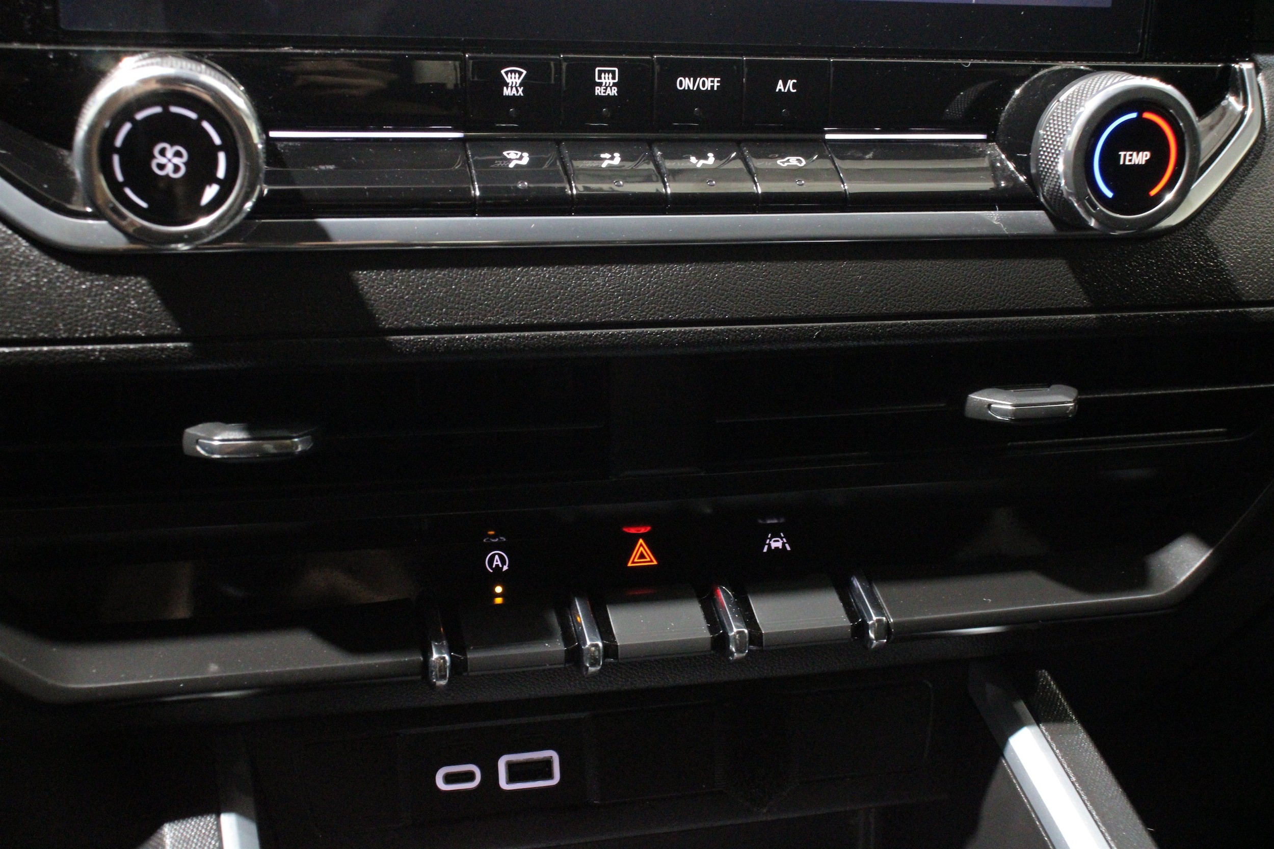 2024 Chevrolet Colorado Trail Boss - Photo 19