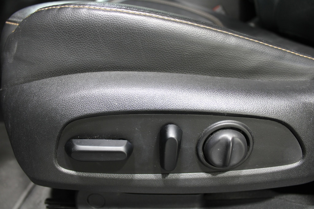 Used 2020 Chevrolet Traverse Premier SUV