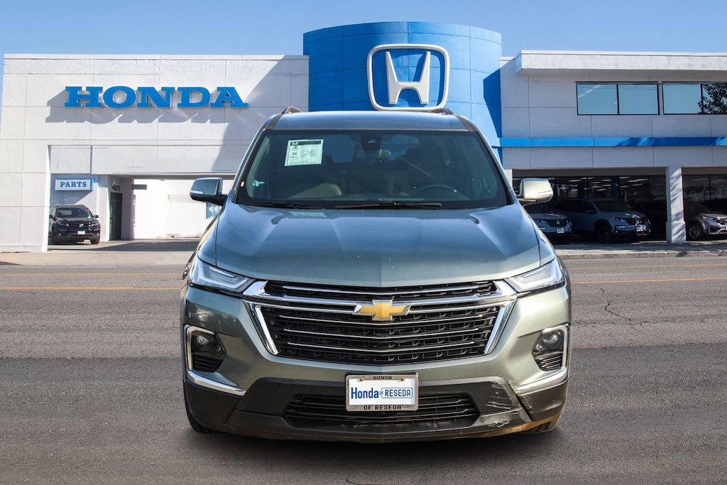 Used 2023 Chevrolet Traverse LT Cloth w/1LT SUV