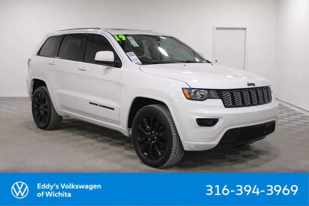 Used 2019 Jeep Grand Cherokee Altitude SUV