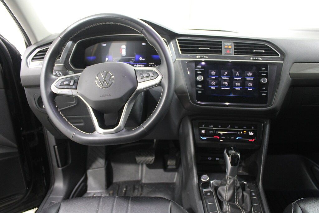 Used 2024 Volkswagen Tiguan 2.0T SUV