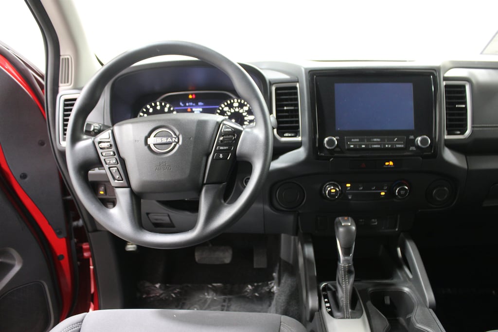Used 2022 Nissan Frontier SV Truck Crew Cab