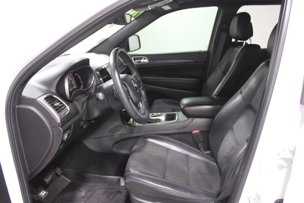 Used 2019 Jeep Grand Cherokee Altitude SUV