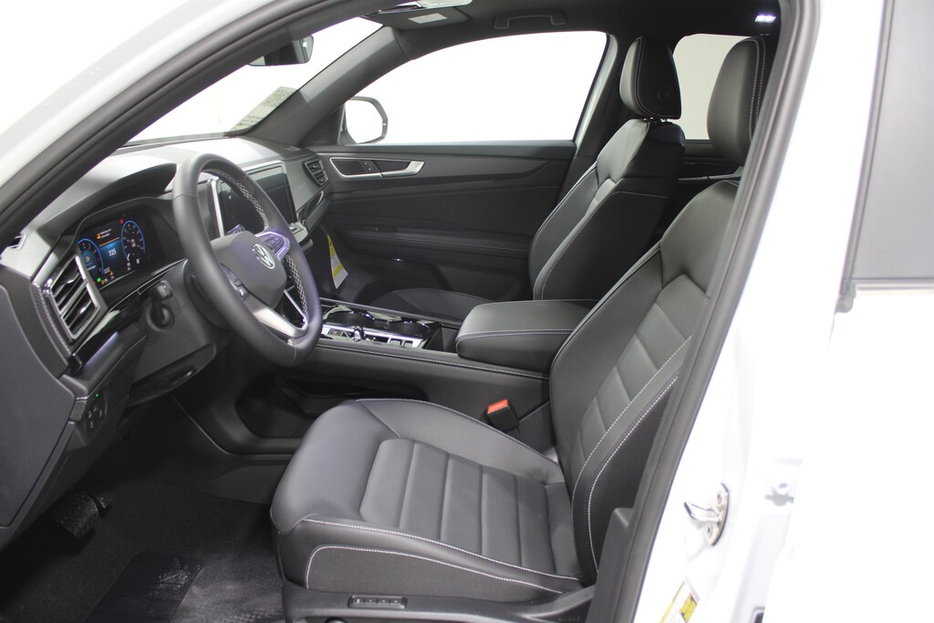 New 2026 Volkswagen Atlas Cross Sport 2.0T SEL SUV