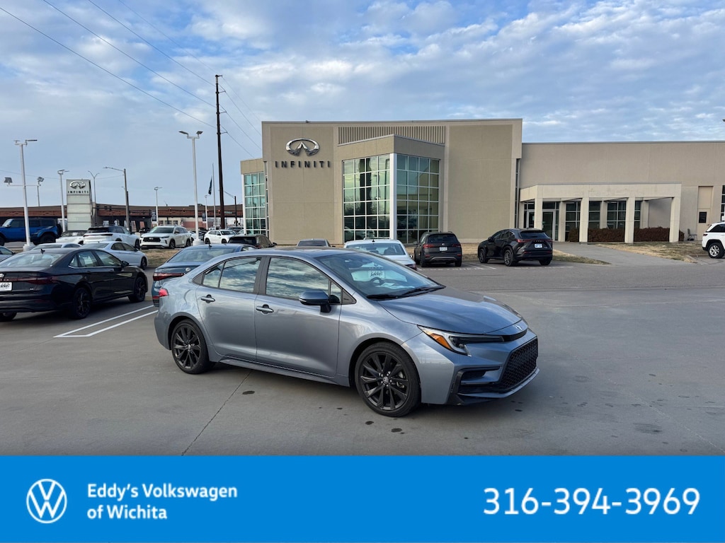Used 2023 Toyota Corolla SE Sedan