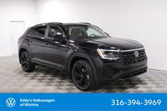 2025 Volkswagen Atlas Cross Sport 2.0T SEL R-Line Black SUV