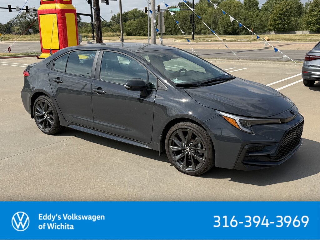 Used 2026 Toyota Corolla SE Sedan