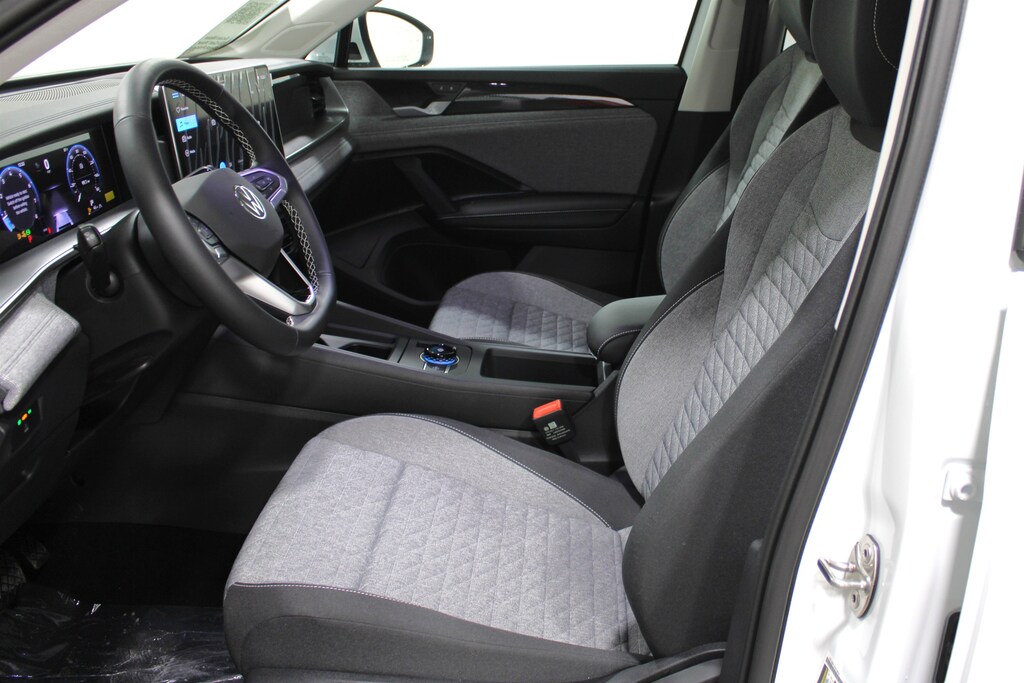 New 2025 Volkswagen Tiguan 2.0T S SUV